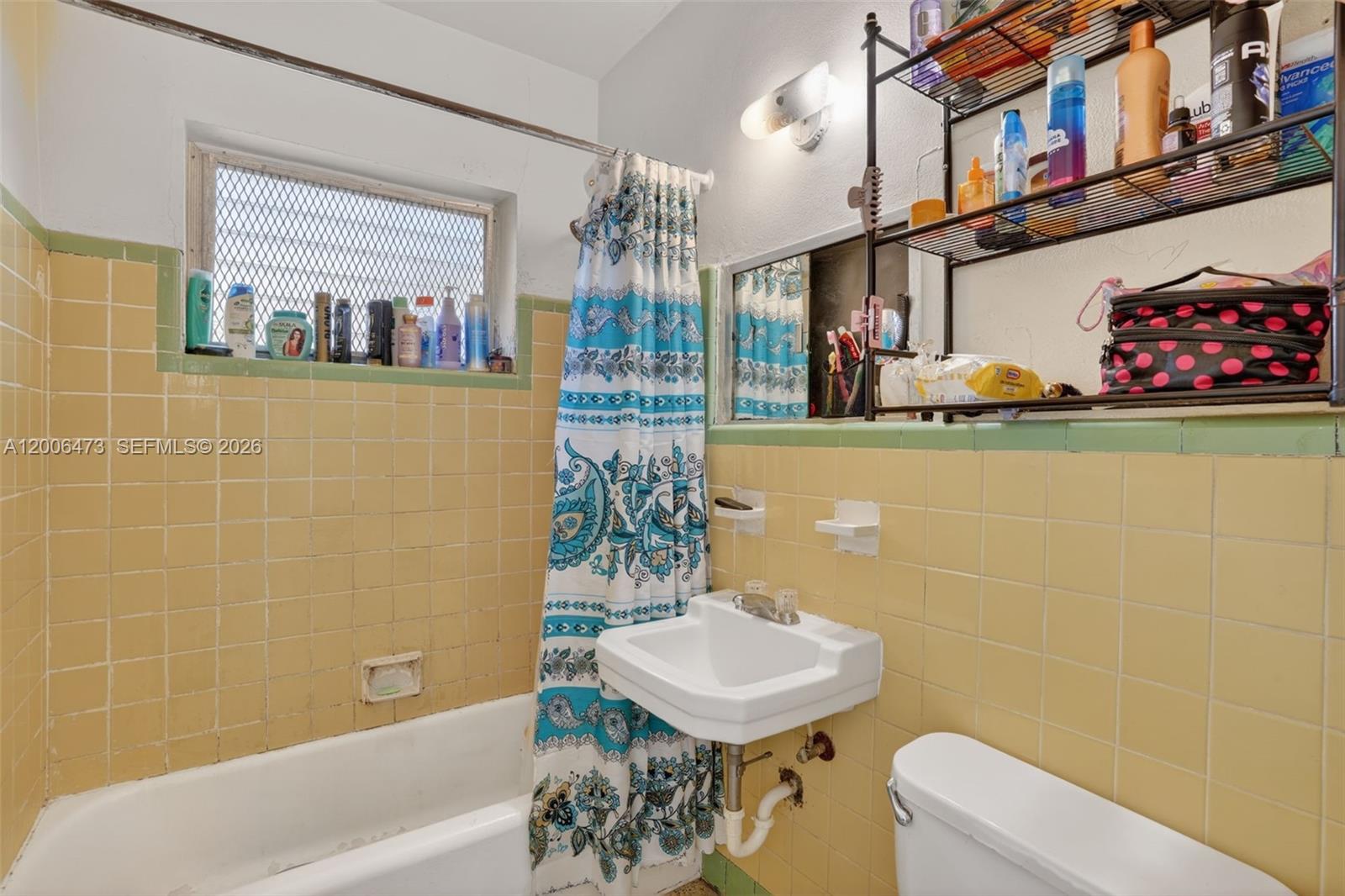 See details / 2508 sq. ft. $ 2026-04-23 0 Photo
