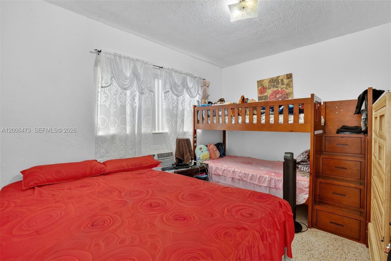See details / 2508 sq. ft. $ 2026-04-23 0 Photo