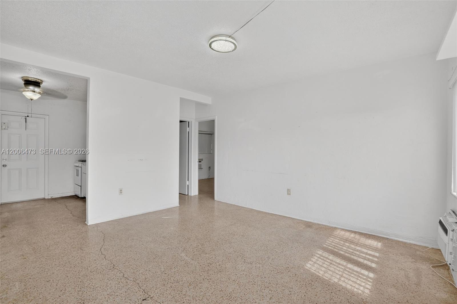 See details / 2508 sq. ft. $ 2026-04-23 0 Photo