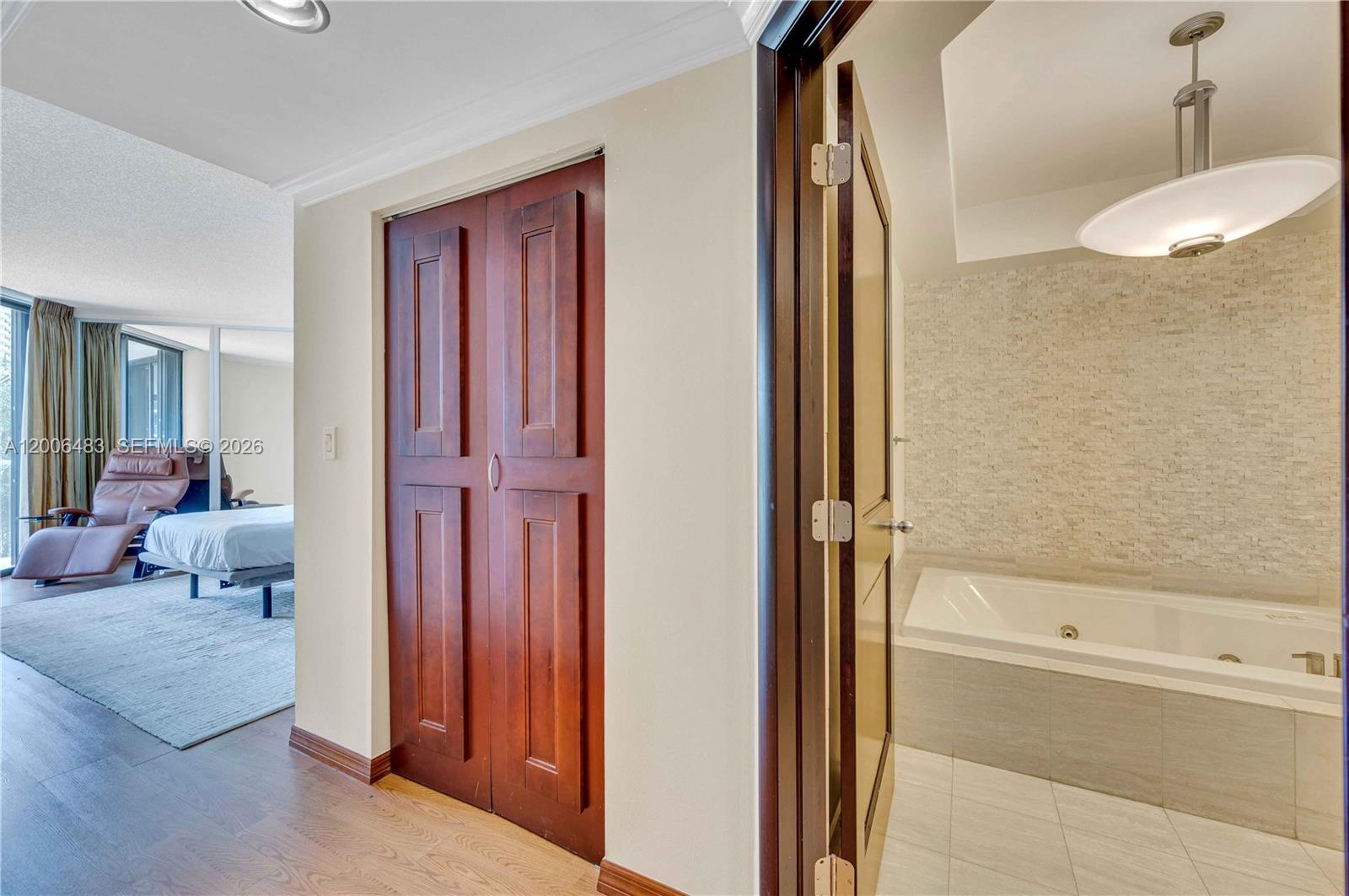 603 2 / 2 1520 sq. ft. $ 2026-04-23 0 Photo
