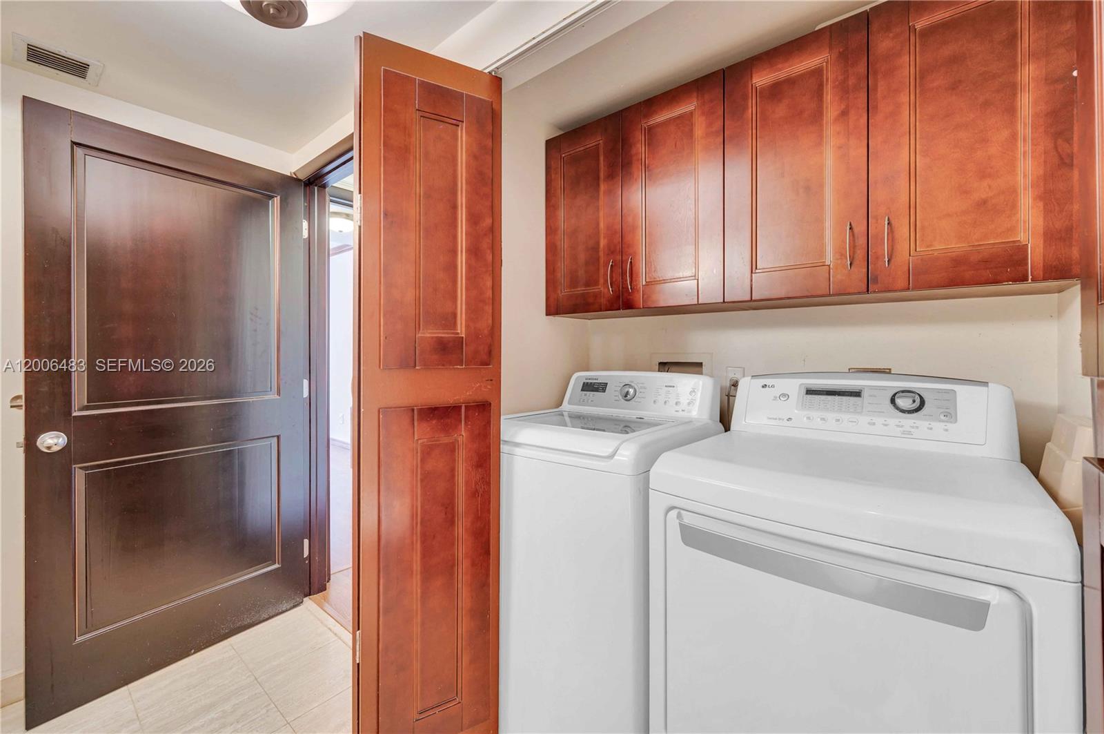 603 2 / 2 1520 sq. ft. $ 2026-04-23 0 Photo