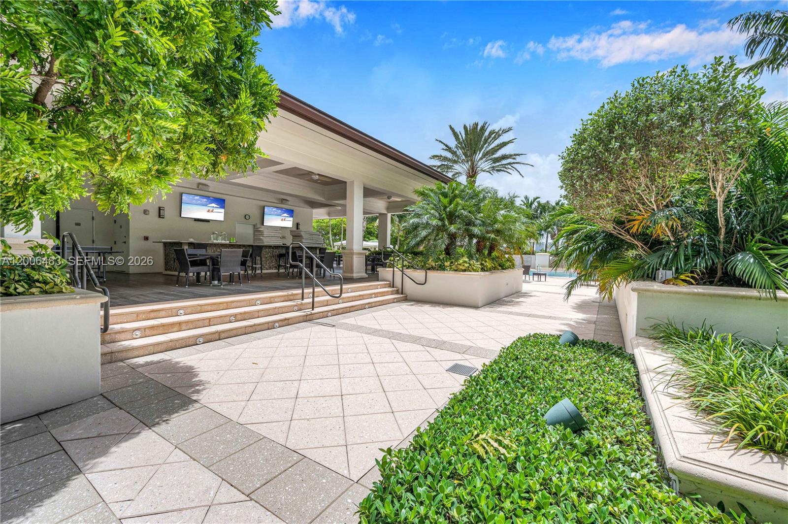 603 2 / 2 1520 sq. ft. $ 2026-04-23 0 Photo