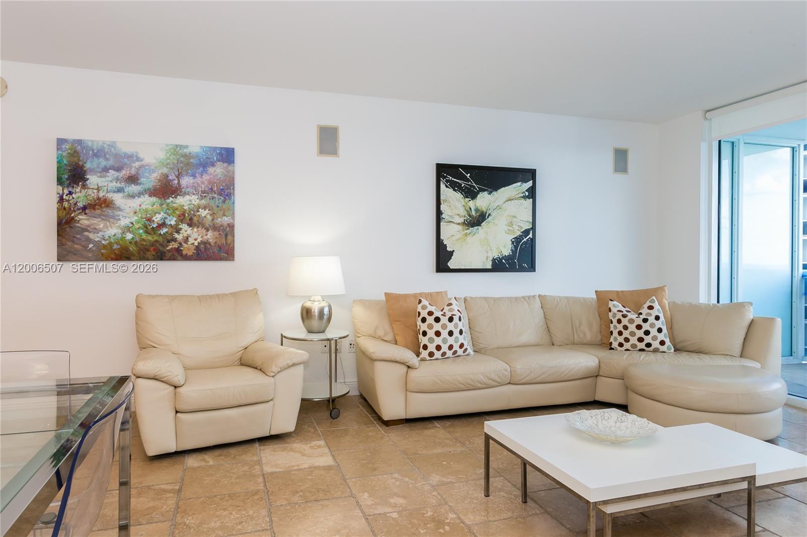 See details 4010 2 / 2 1337 sq. ft. $ 2026-04-23 0 Photo
