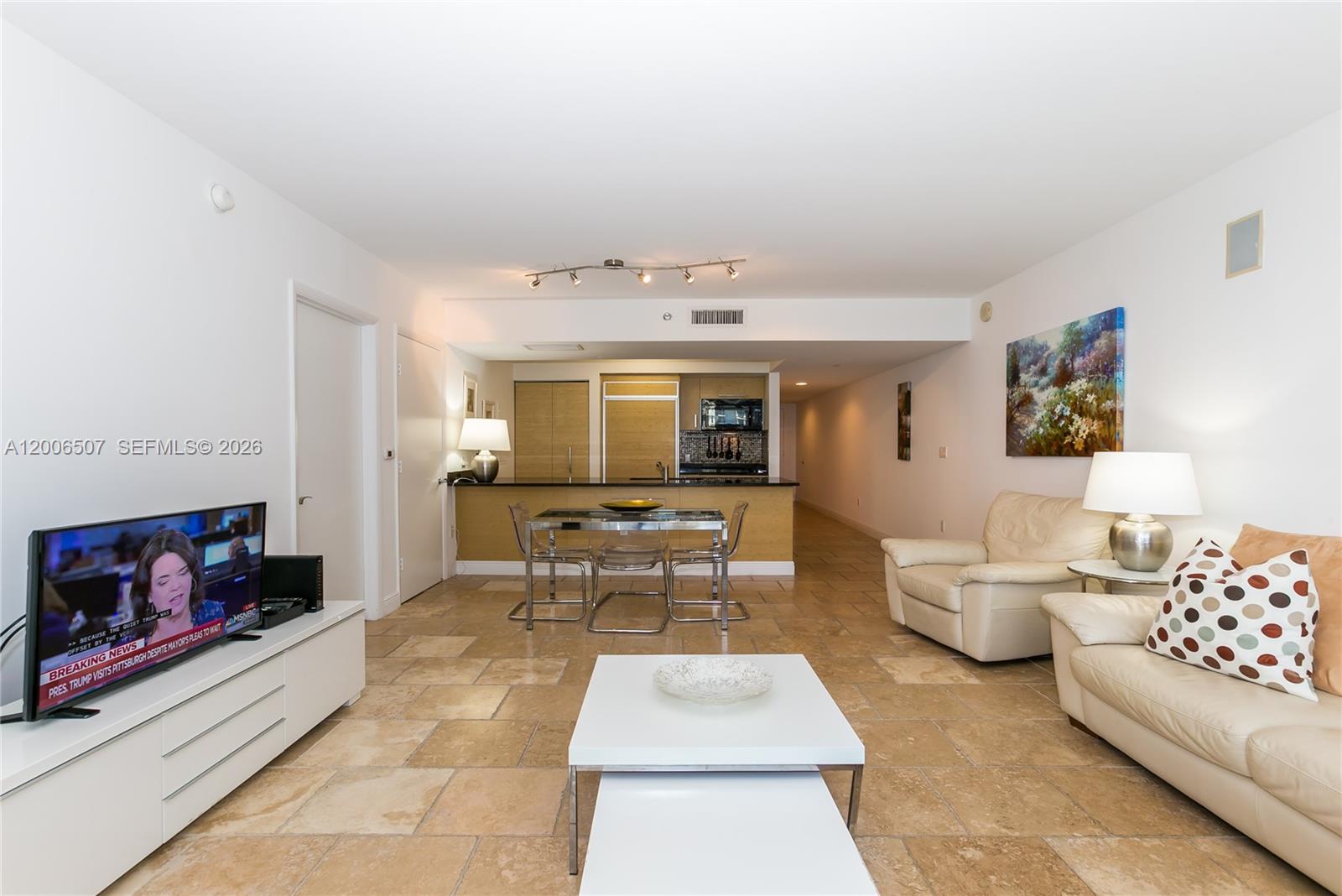 See details 4010 2 / 2 1337 sq. ft. $ 2026-04-23 0 Photo