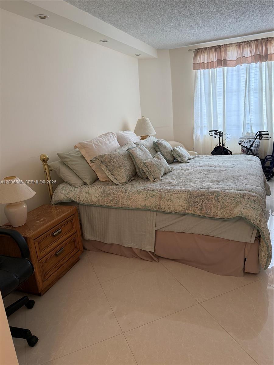 See details 21P 2 / 2 1380 sq. ft. $ 2026-04-23 0 Photo