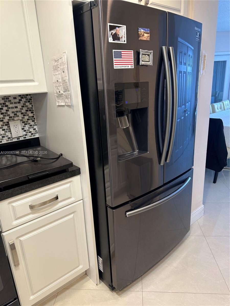 See details 21P 2 / 2 1380 sq. ft. $ 2026-04-23 0 Photo