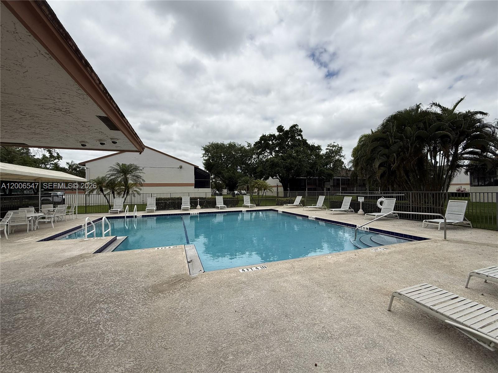 4220 3 / 3 1328 sq. ft. $ 2026-04-23 0 Photo