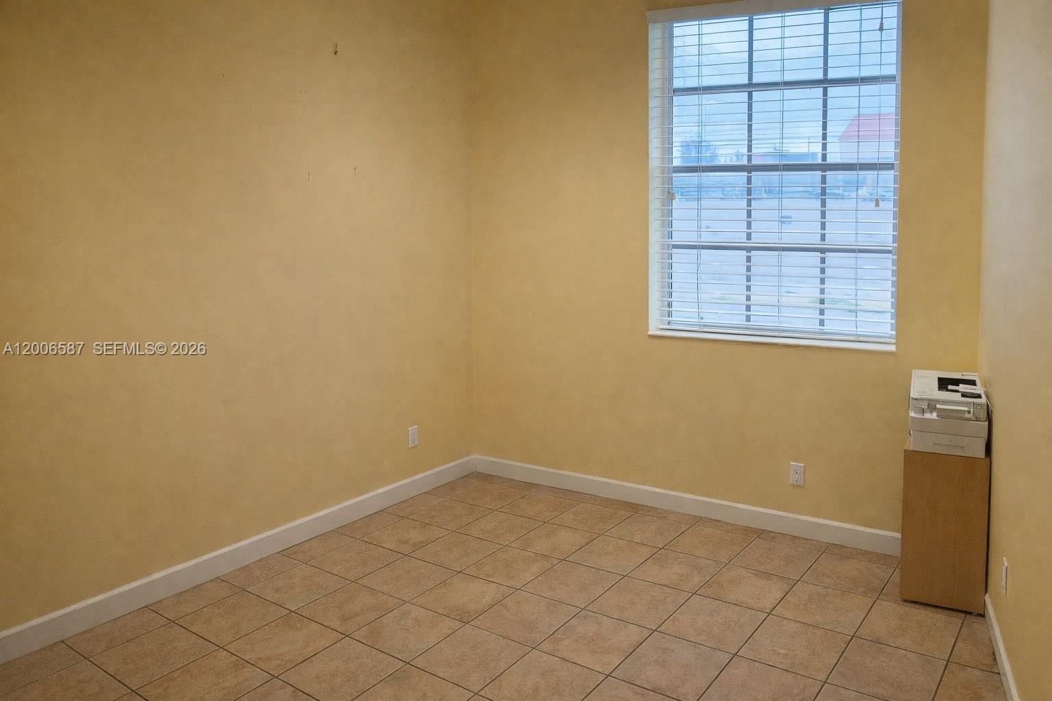   /   sq. ft. $ 2026-04-23 0 Photo