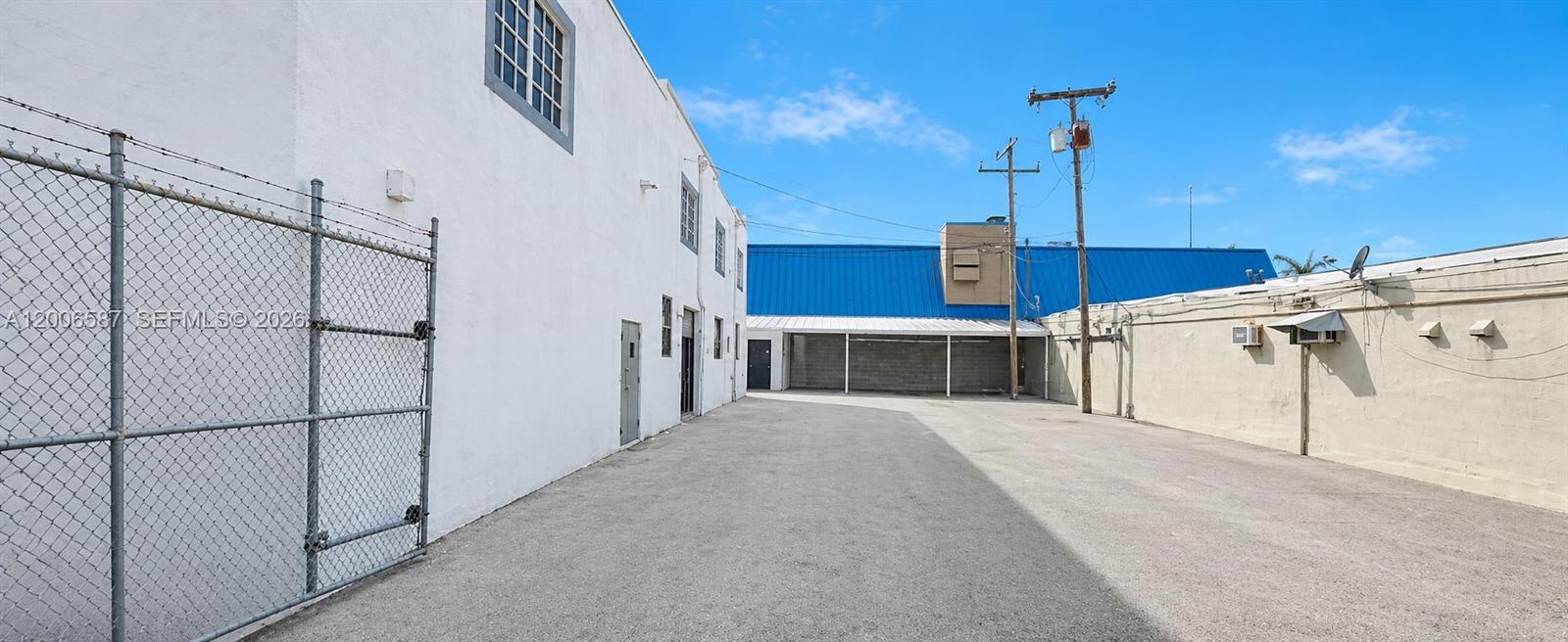   /   sq. ft. $ 2026-04-23 0 Photo