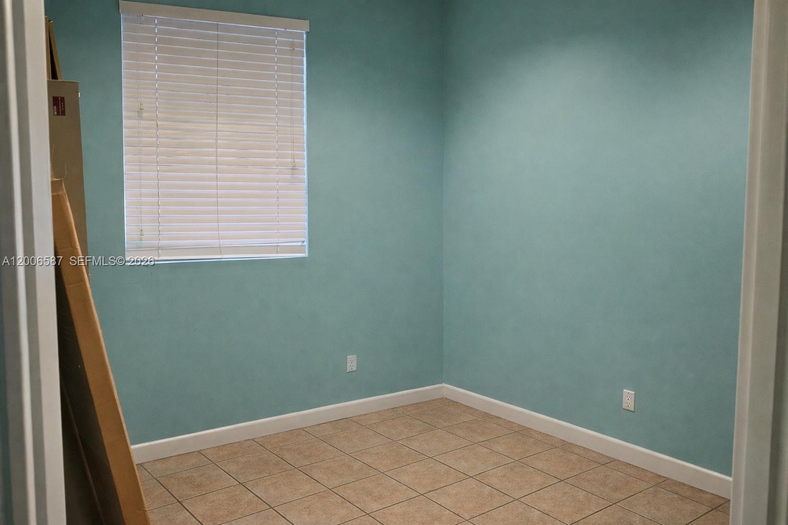   /   sq. ft. $ 2026-04-23 0 Photo