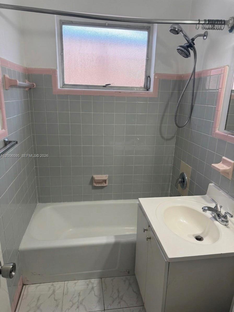   /  1392 sq. ft. $ 2026-04-23 0 Photo