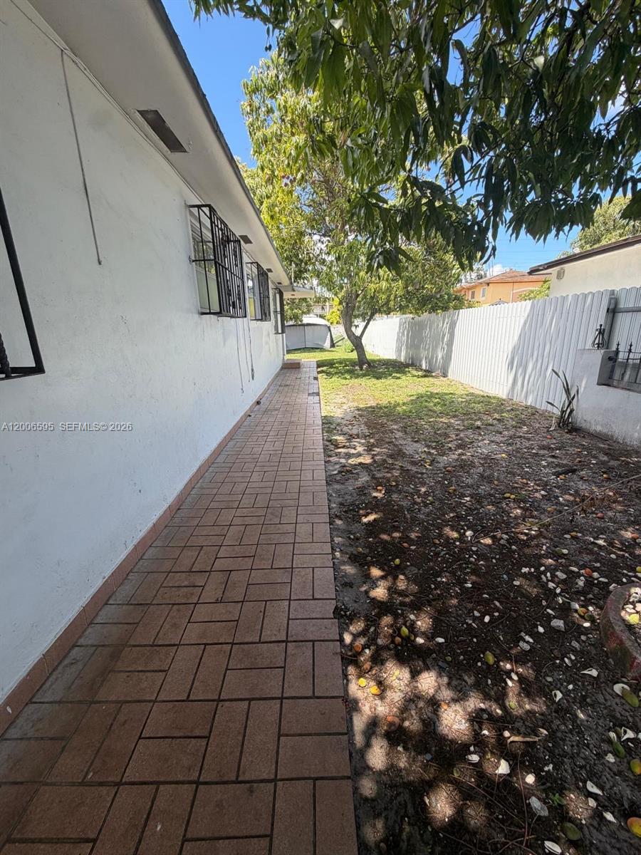   /  1392 sq. ft. $ 2026-04-23 0 Photo