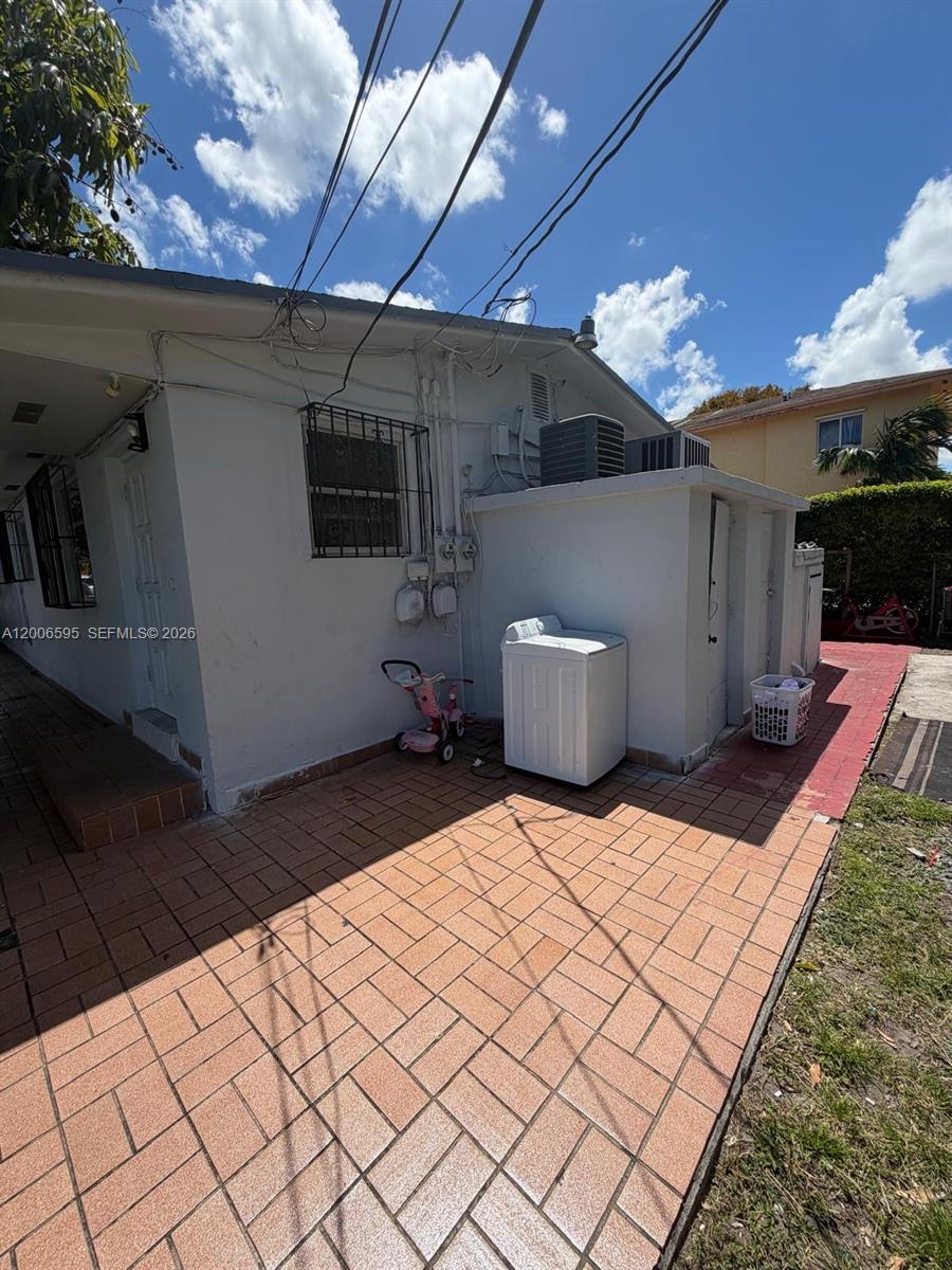   /  1392 sq. ft. $ 2026-04-23 0 Photo