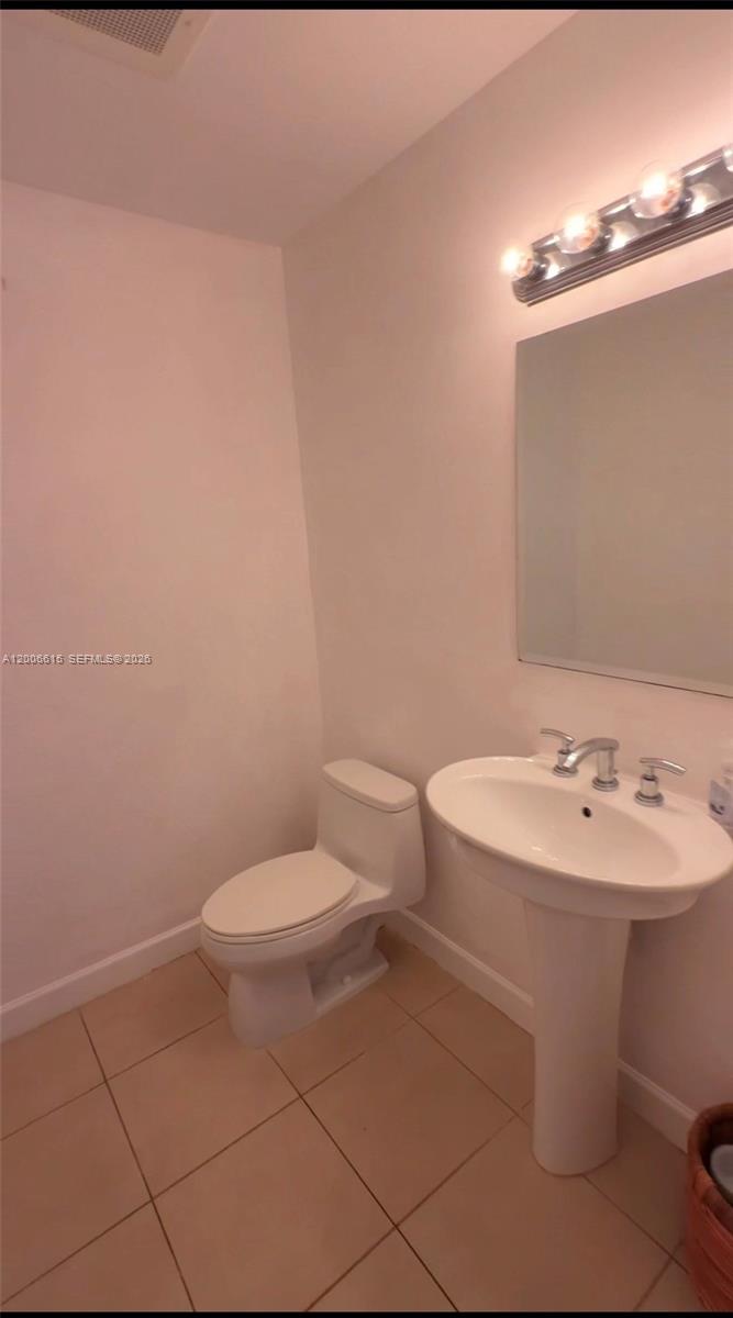 Photo of 1945 Ocean Dr  #603, Hallandale Beach, Florida, 33009 - 