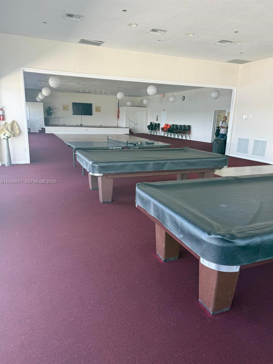 703 2 / 2 1135 sq. ft. $ 2026-04-23 0 Photo