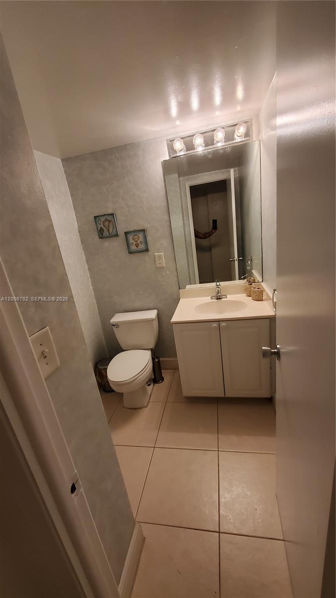Photo of 19390 Collins Ave  #1124, Sunny Isles Beach, Florida, 33160 - 