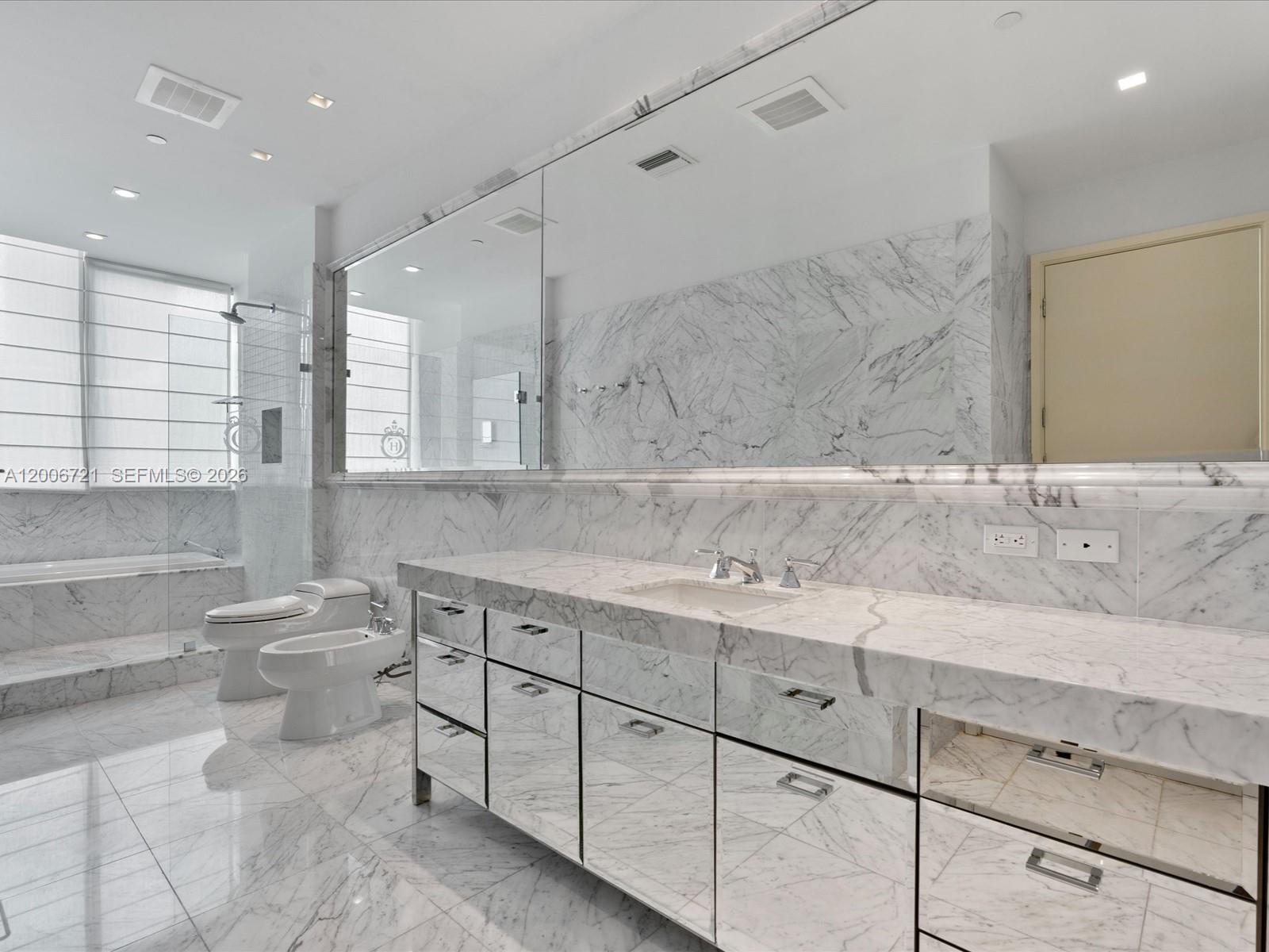 Photo of 17475 Collins Ave  #2302, Sunny Isles Beach, Florida, 33160 - 