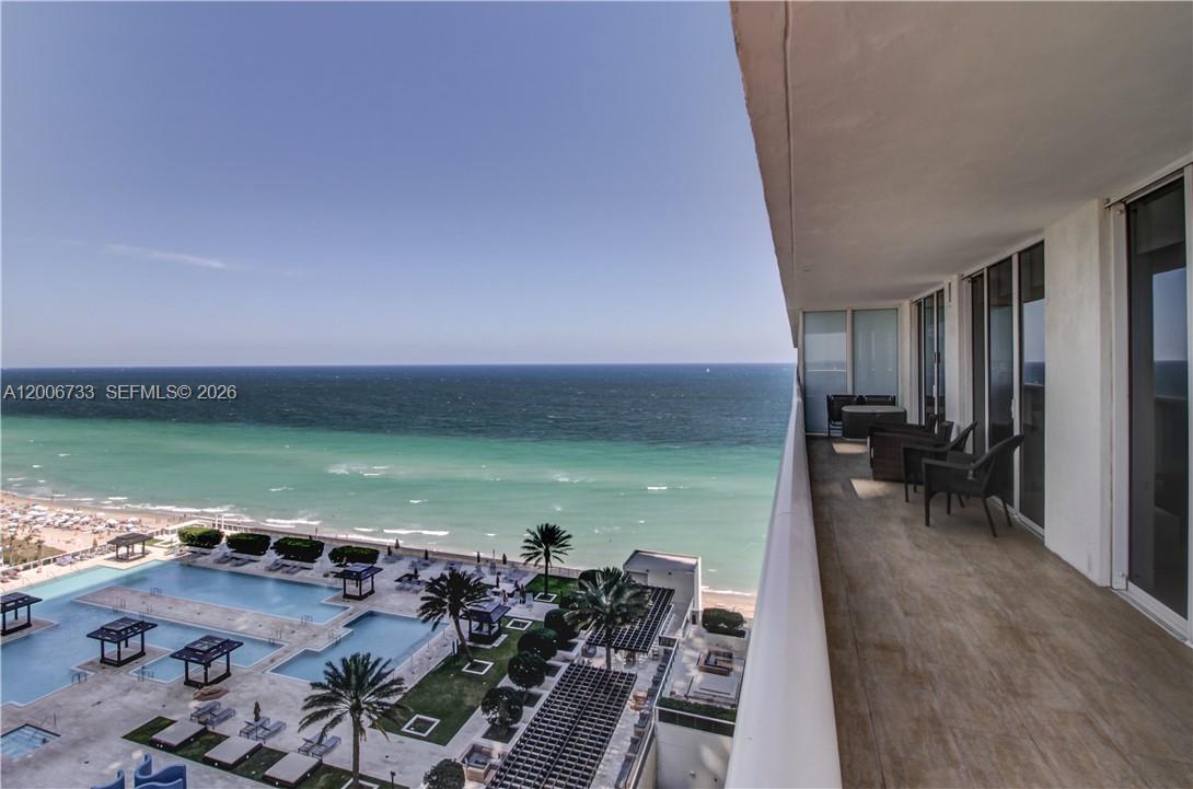 See details 1708 2 / 2 1458 sq. ft. $ 2026-05-01 0 Photo