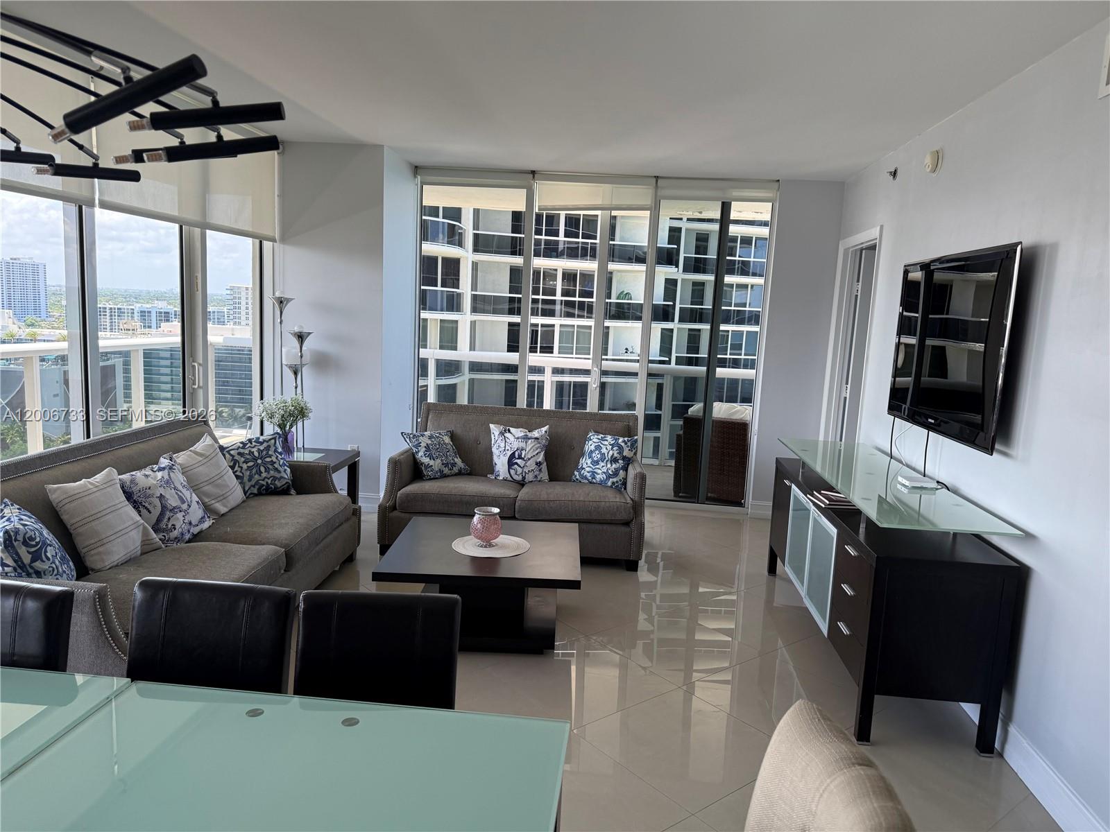 See details 1708 2 / 2 1458 sq. ft. $ 2026-05-01 0 Photo