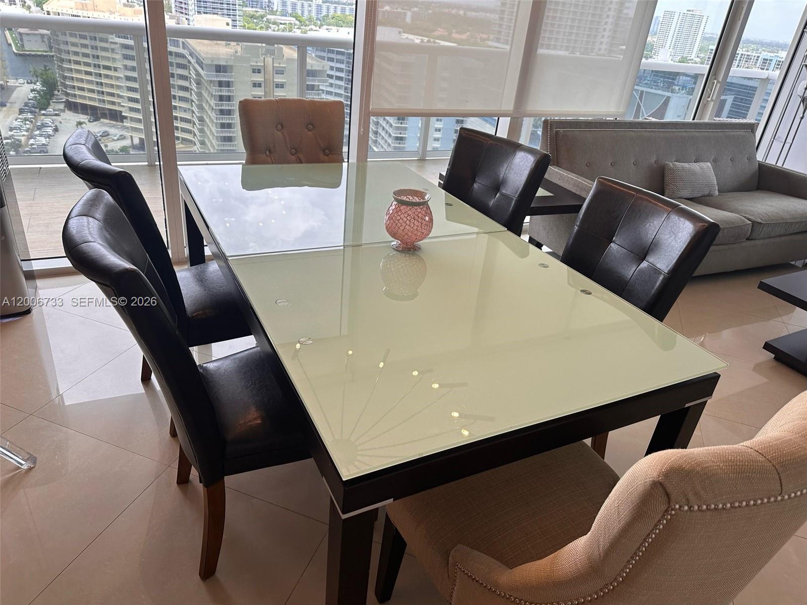 See details 1708 2 / 2 1458 sq. ft. $ 2026-05-01 0 Photo