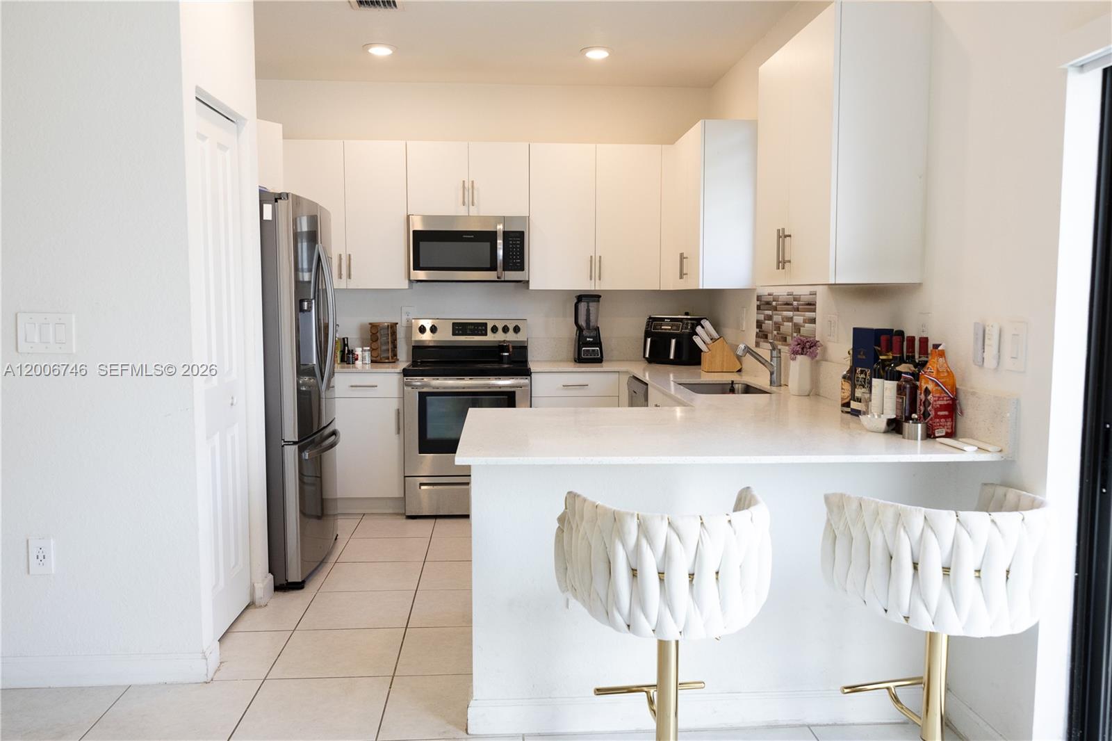 13412 3 / 3 1331 sq. ft. $ 2026-04-23 0 Photo