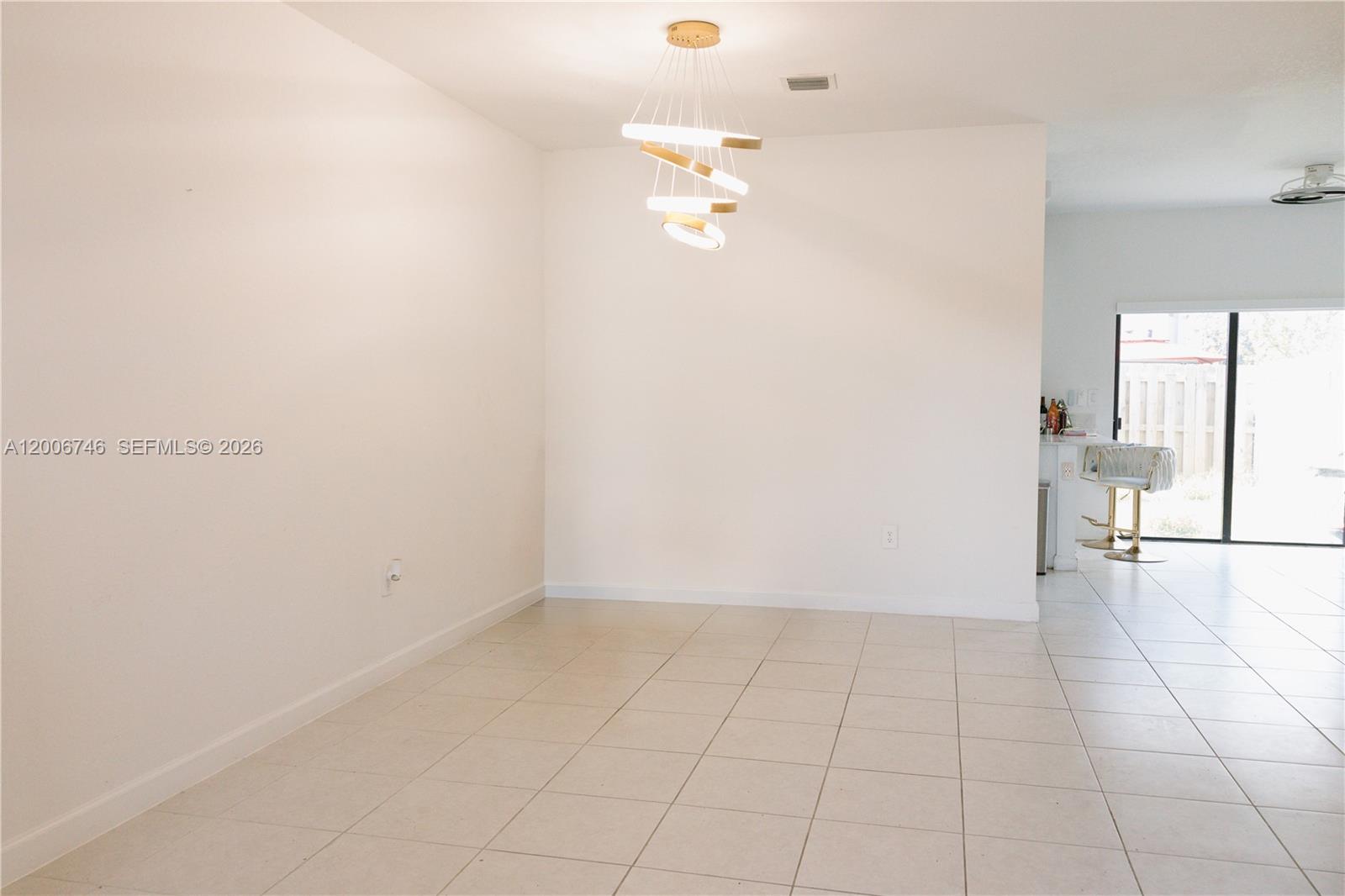 13412 3 / 3 1331 sq. ft. $ 2026-04-23 0 Photo