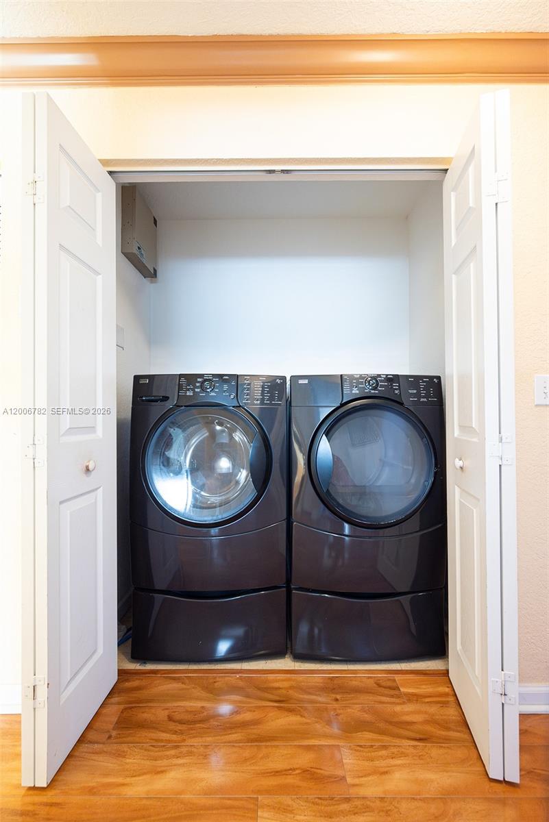 6140 4 / 3 2047 sq. ft. $ 2026-04-23 0 Photo