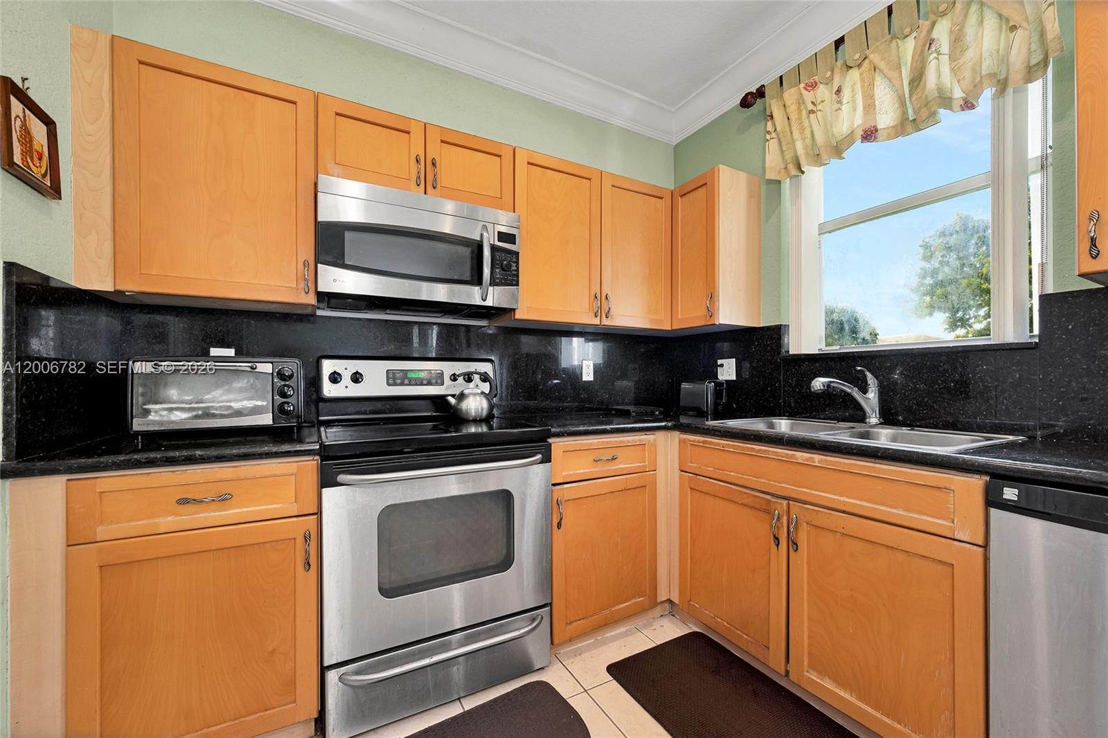 6140 4 / 3 2047 sq. ft. $ 2026-04-23 0 Photo