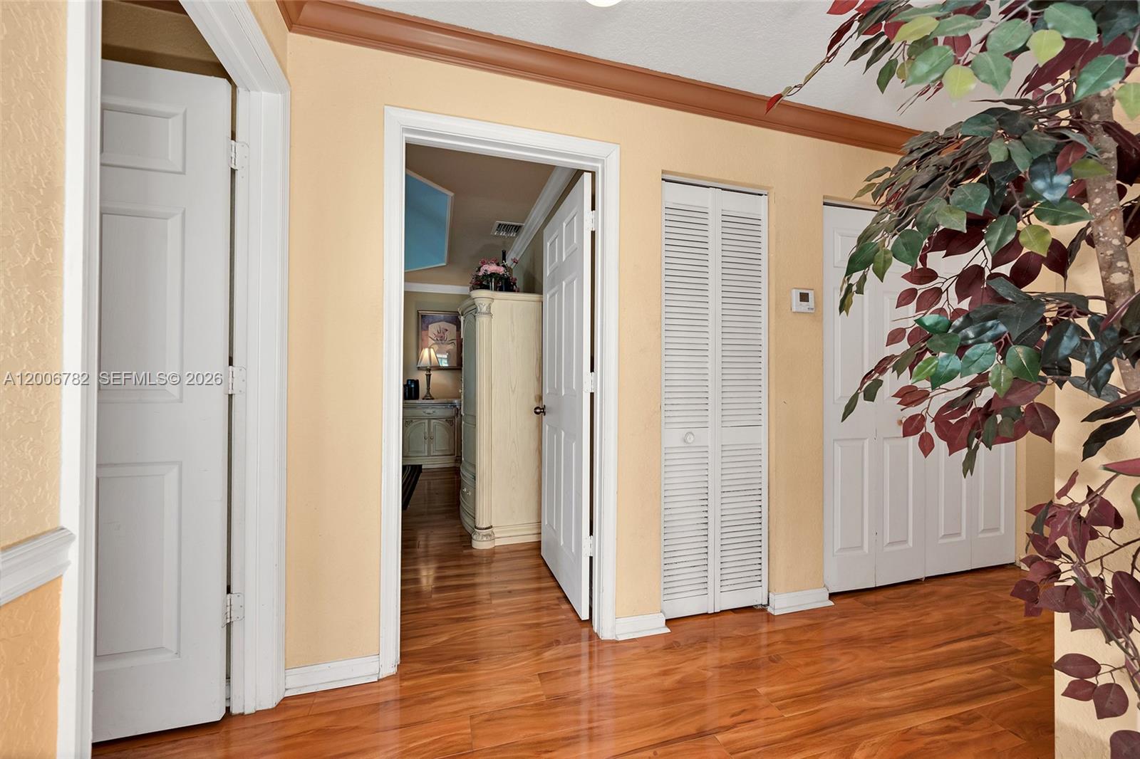 6140 4 / 3 2047 sq. ft. $ 2026-04-23 0 Photo