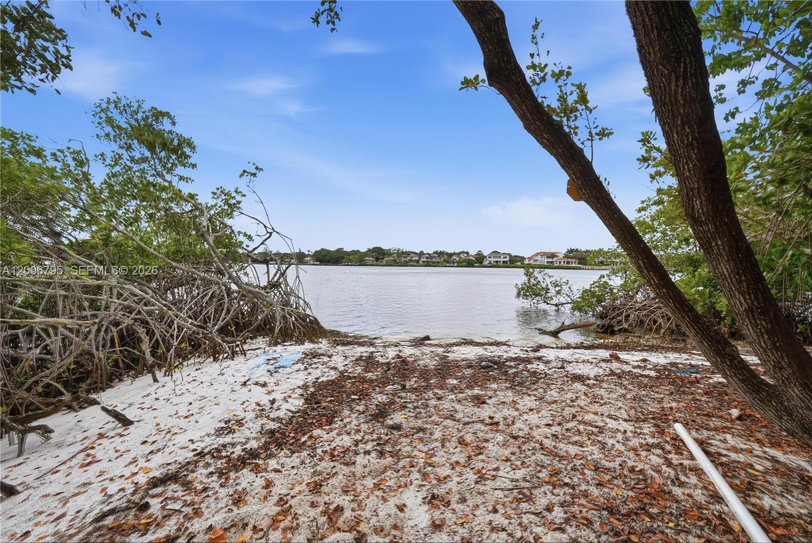   /   sq. ft. $ 2026-04-23 0 Photo