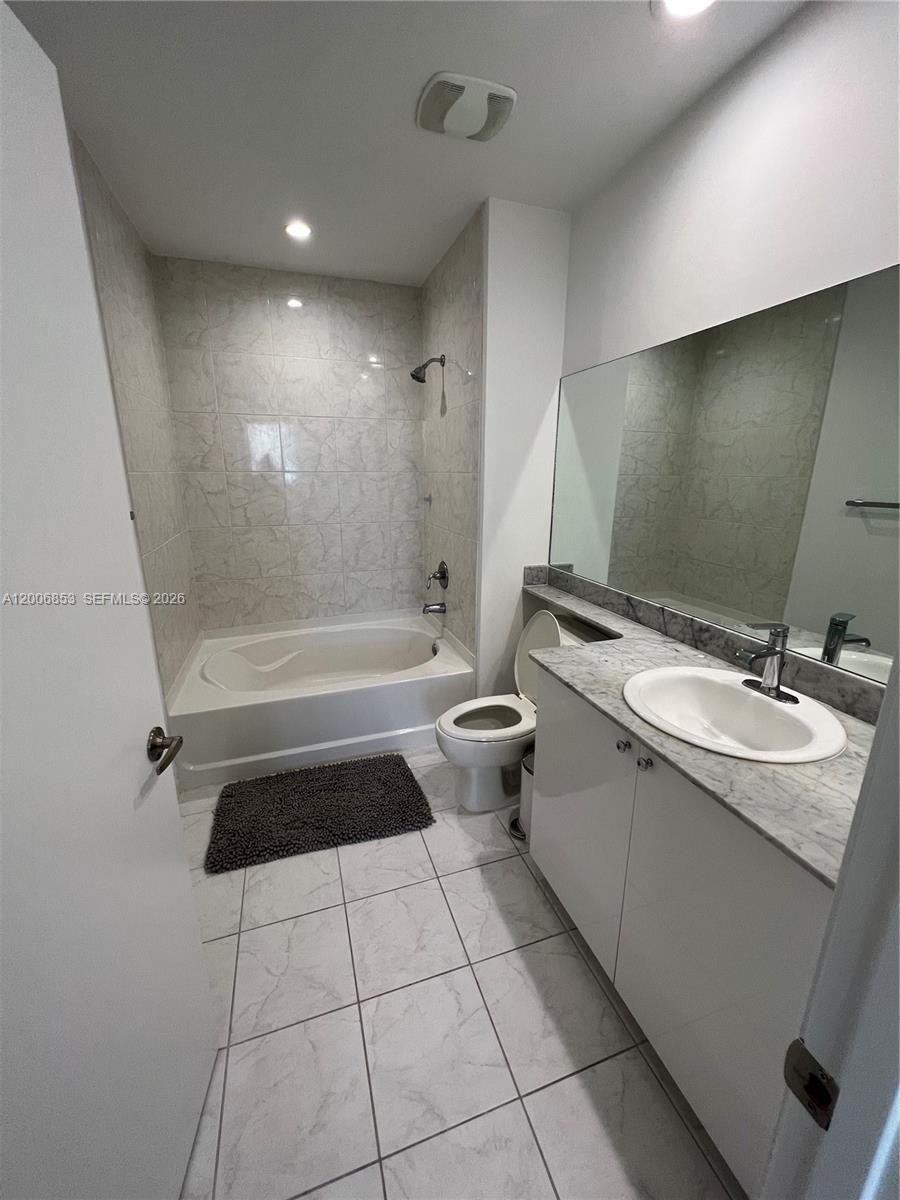 Photo of 18800 29th Ave  #PH25, Aventura, Florida, 33180 - 