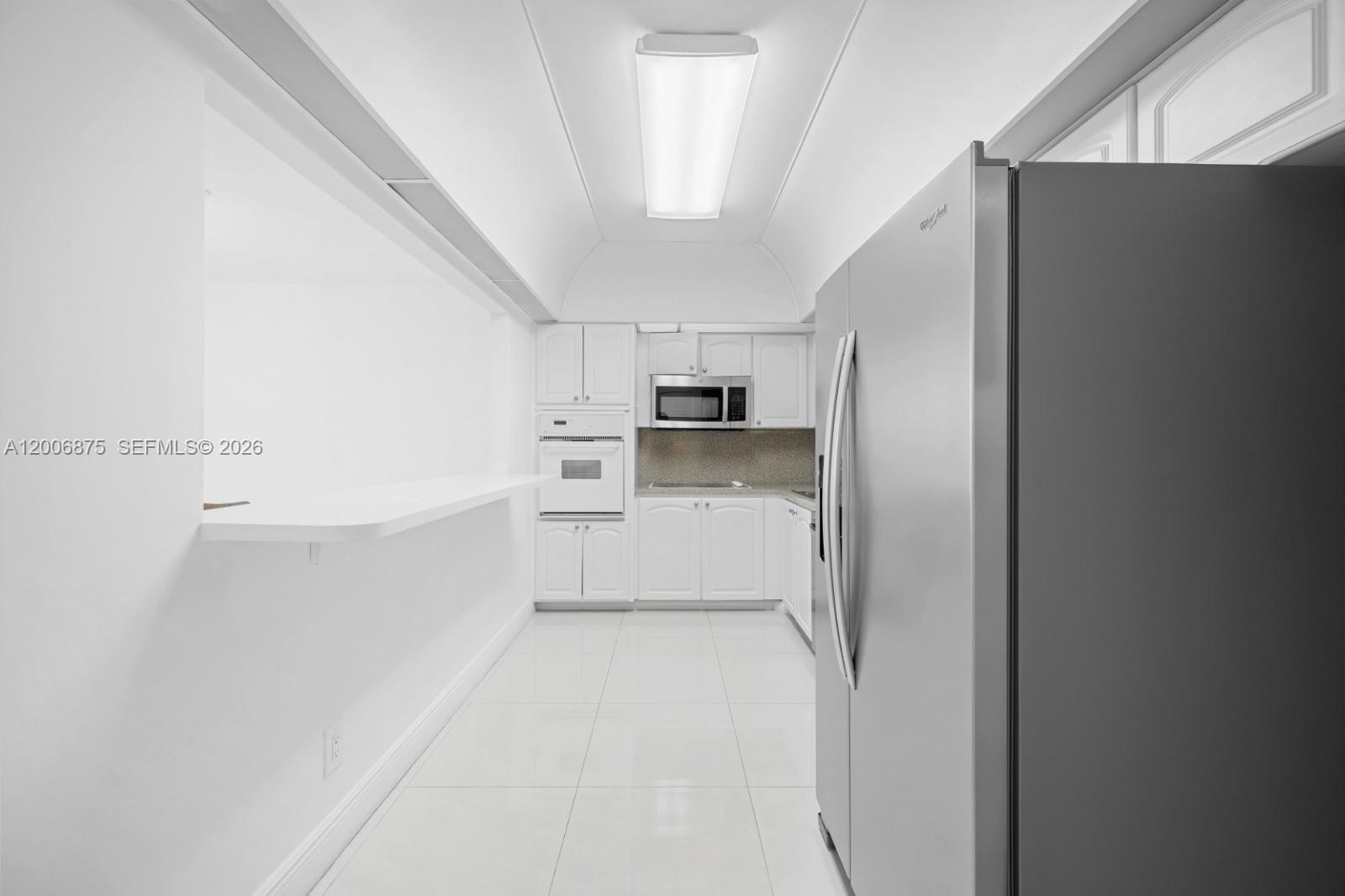 Photo of 19370 Collins Ave #1122, Sunny Isles Beach, Florida, 33160 -
