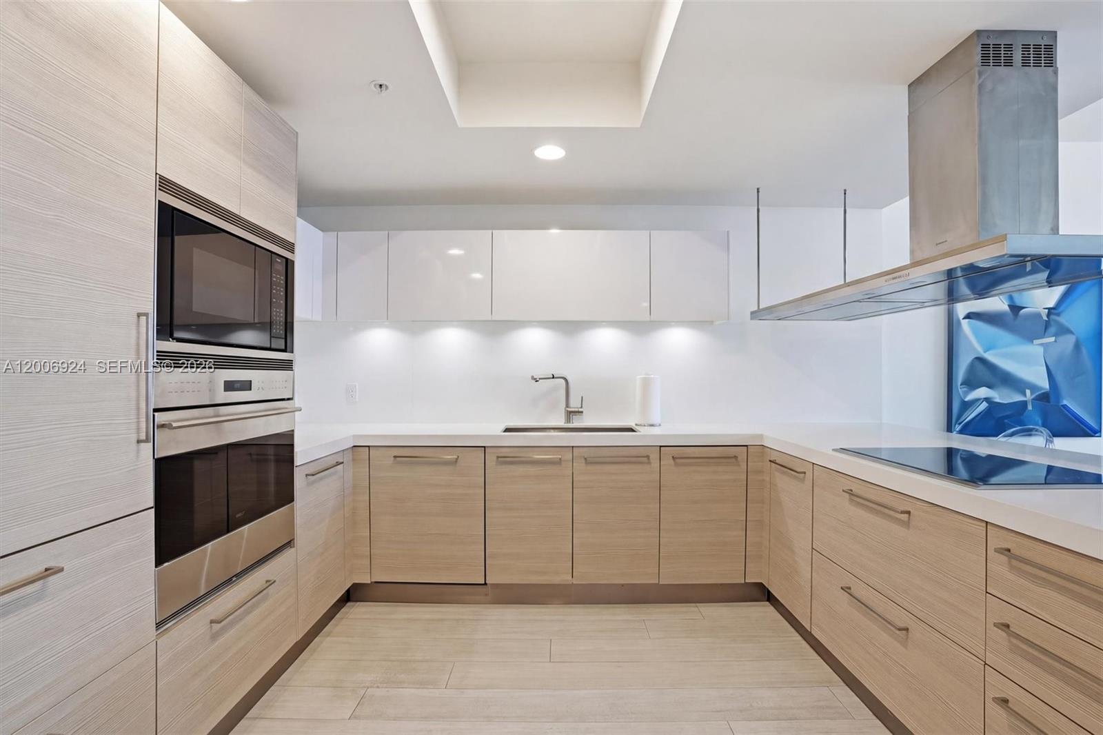 Photo of 17301 Biscayne Blvd  #1905, North Miami Beach, Florida, 33160 - 