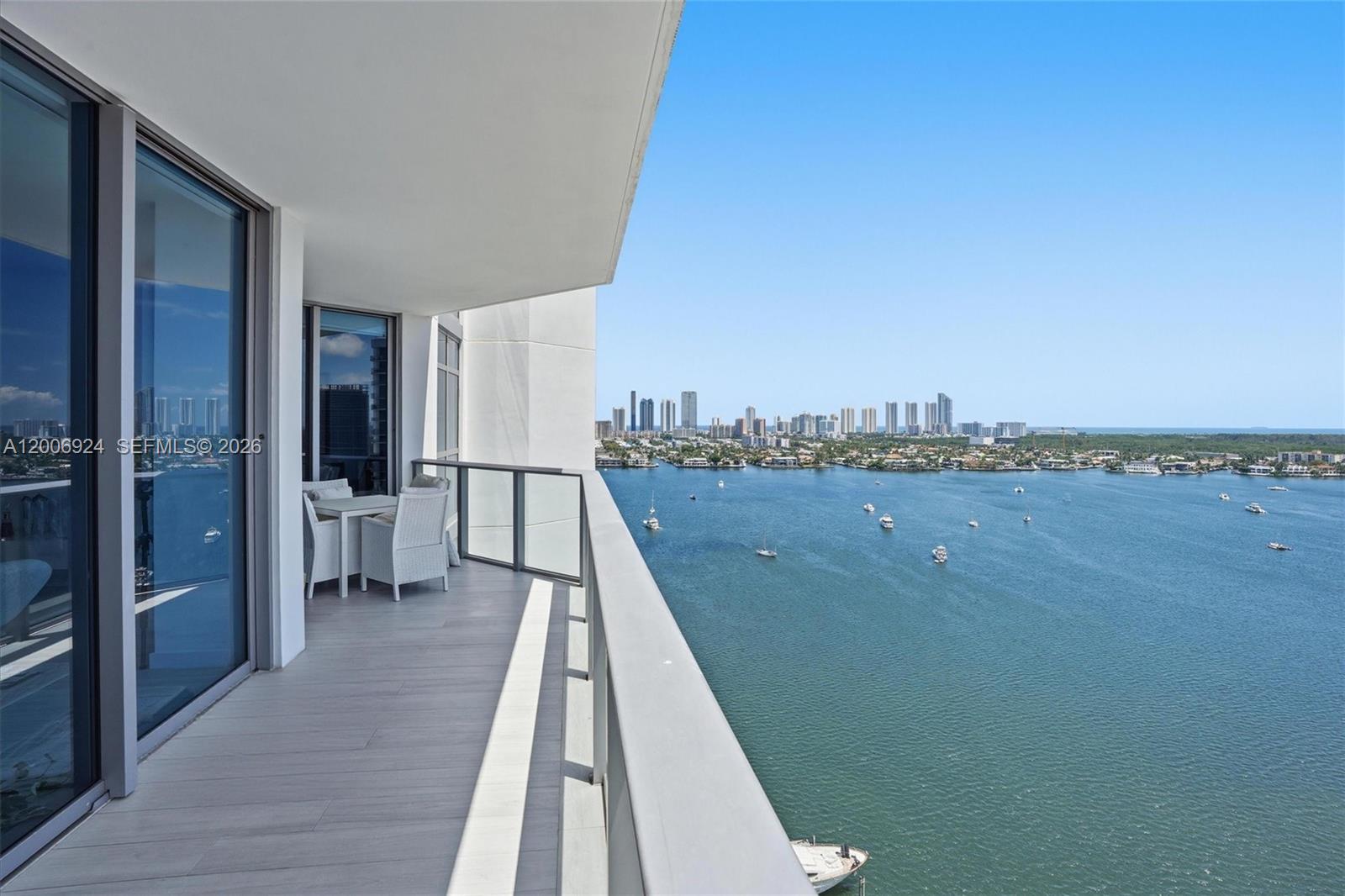 Photo of 17301 Biscayne Blvd  #1905, North Miami Beach, Florida, 33160 - 