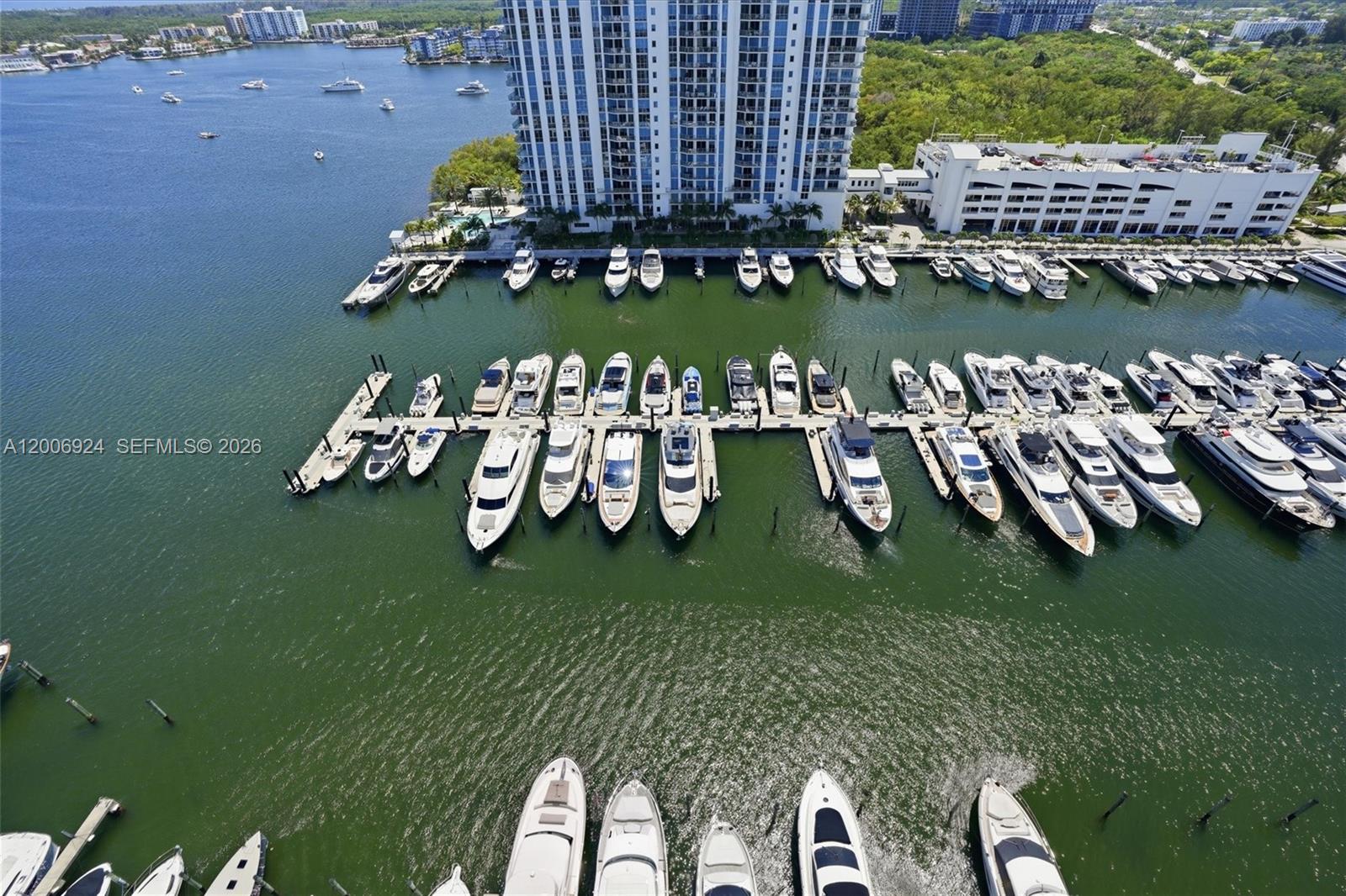 Photo of 17301 Biscayne Blvd  #1905, North Miami Beach, Florida, 33160 - 
