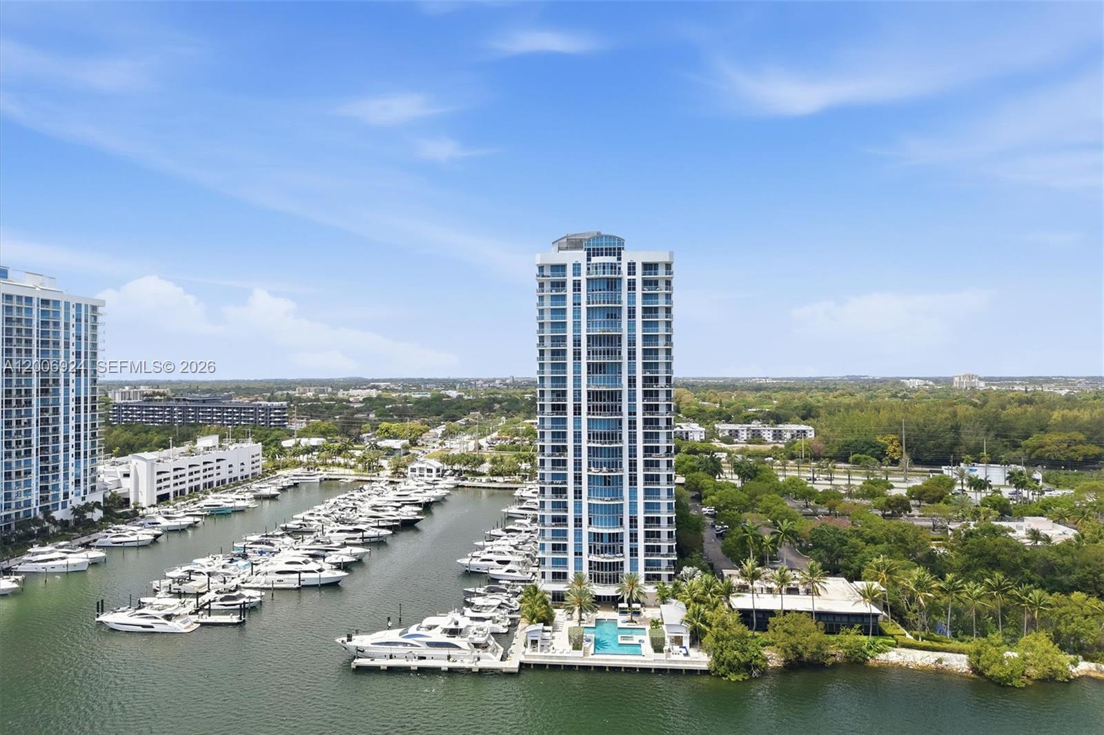 Photo of 17301 Biscayne Blvd  #1905, North Miami Beach, Florida, 33160 - 