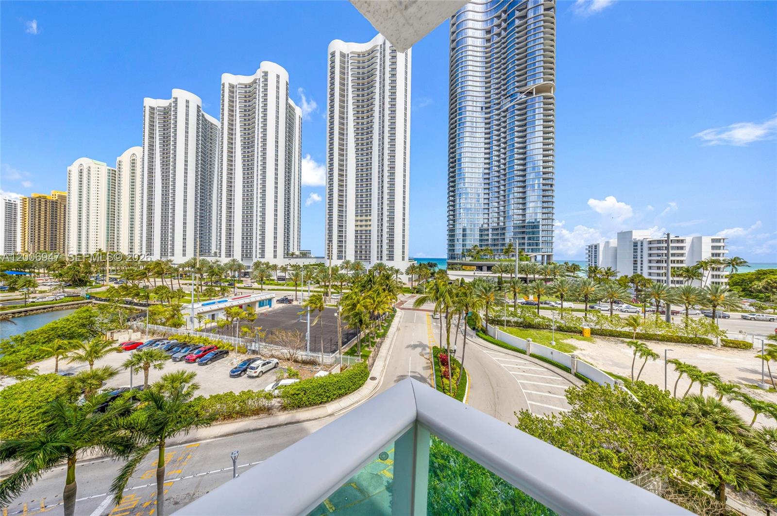 See details 606 2 / 2 1521 sq. ft. $ 2026-04-23 0 Photo