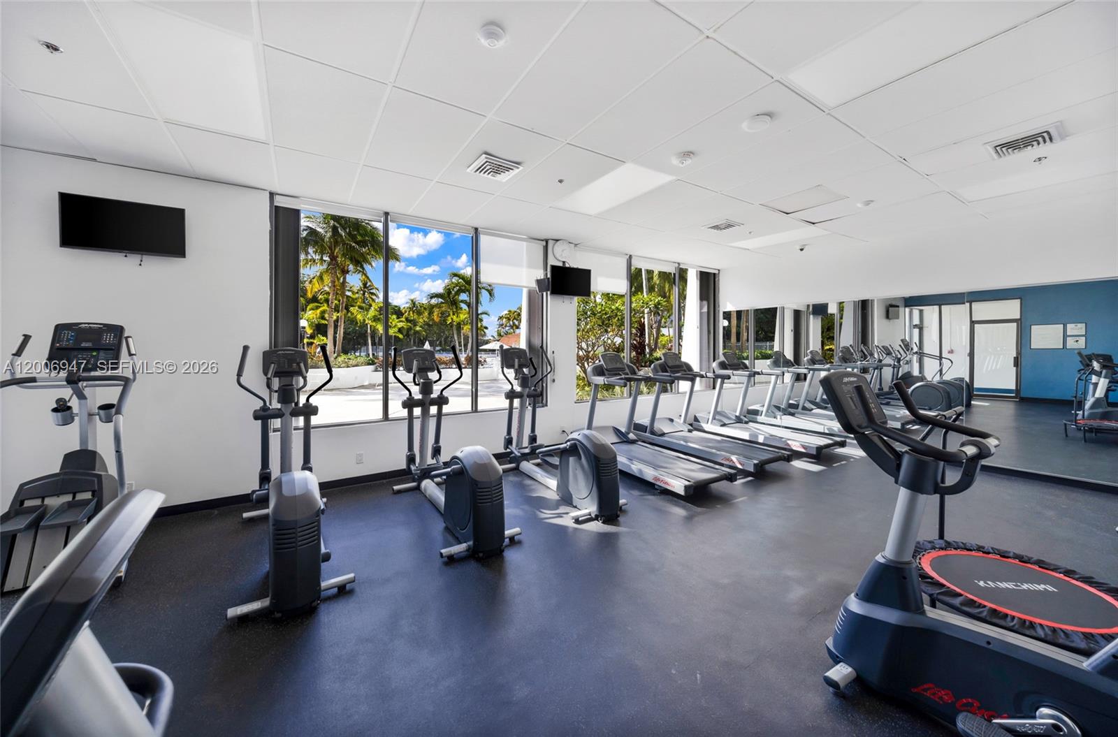 See details 606 2 / 2 1521 sq. ft. $ 2026-04-23 0 Photo