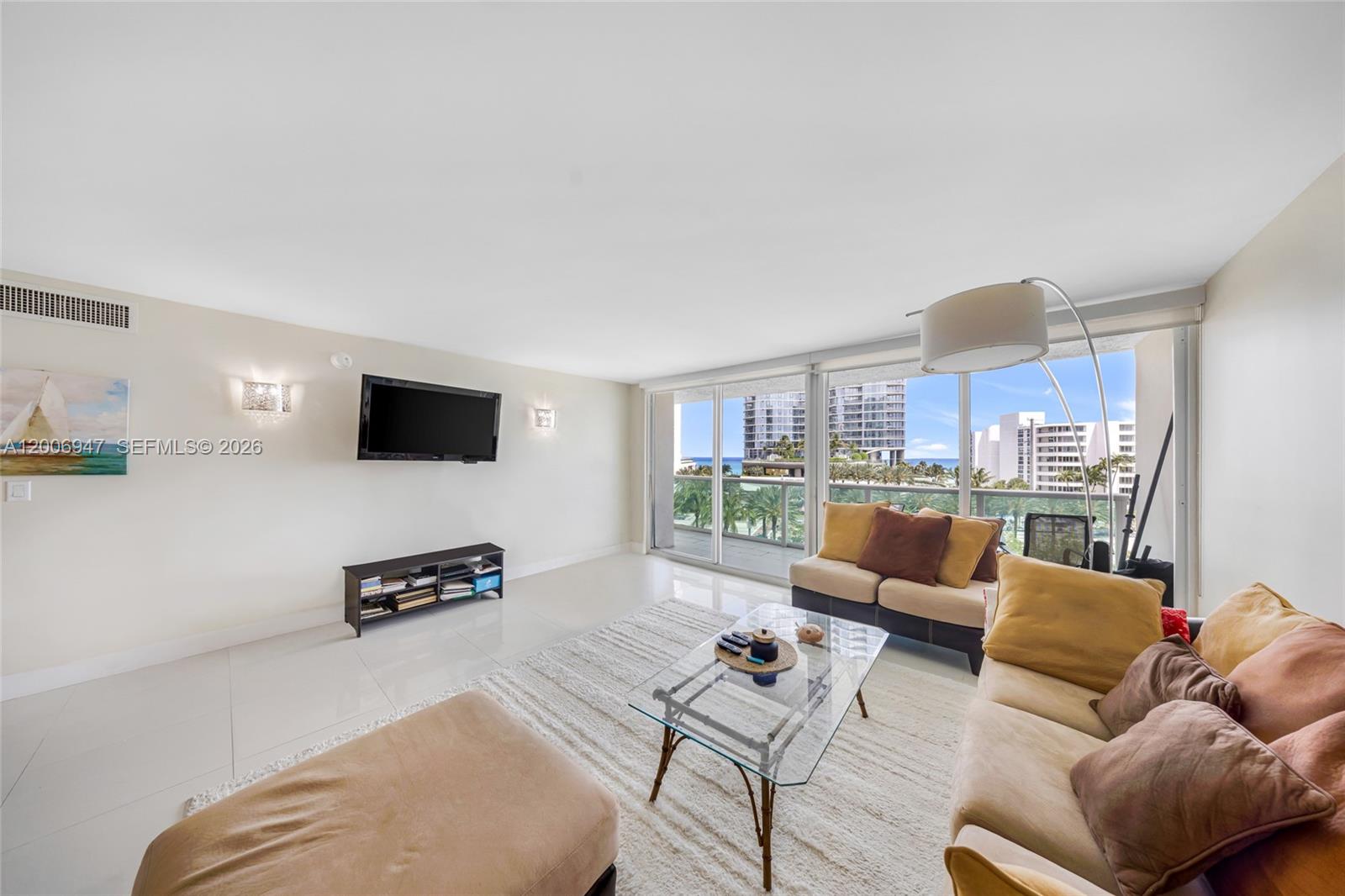 See details 606 2 / 2 1521 sq. ft. $ 2026-04-23 0 Photo