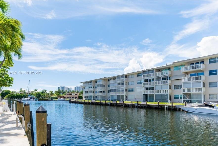 Photo of 427 Golden Isles Dr  #7J, Hallandale Beach, Florida, 33009 - 