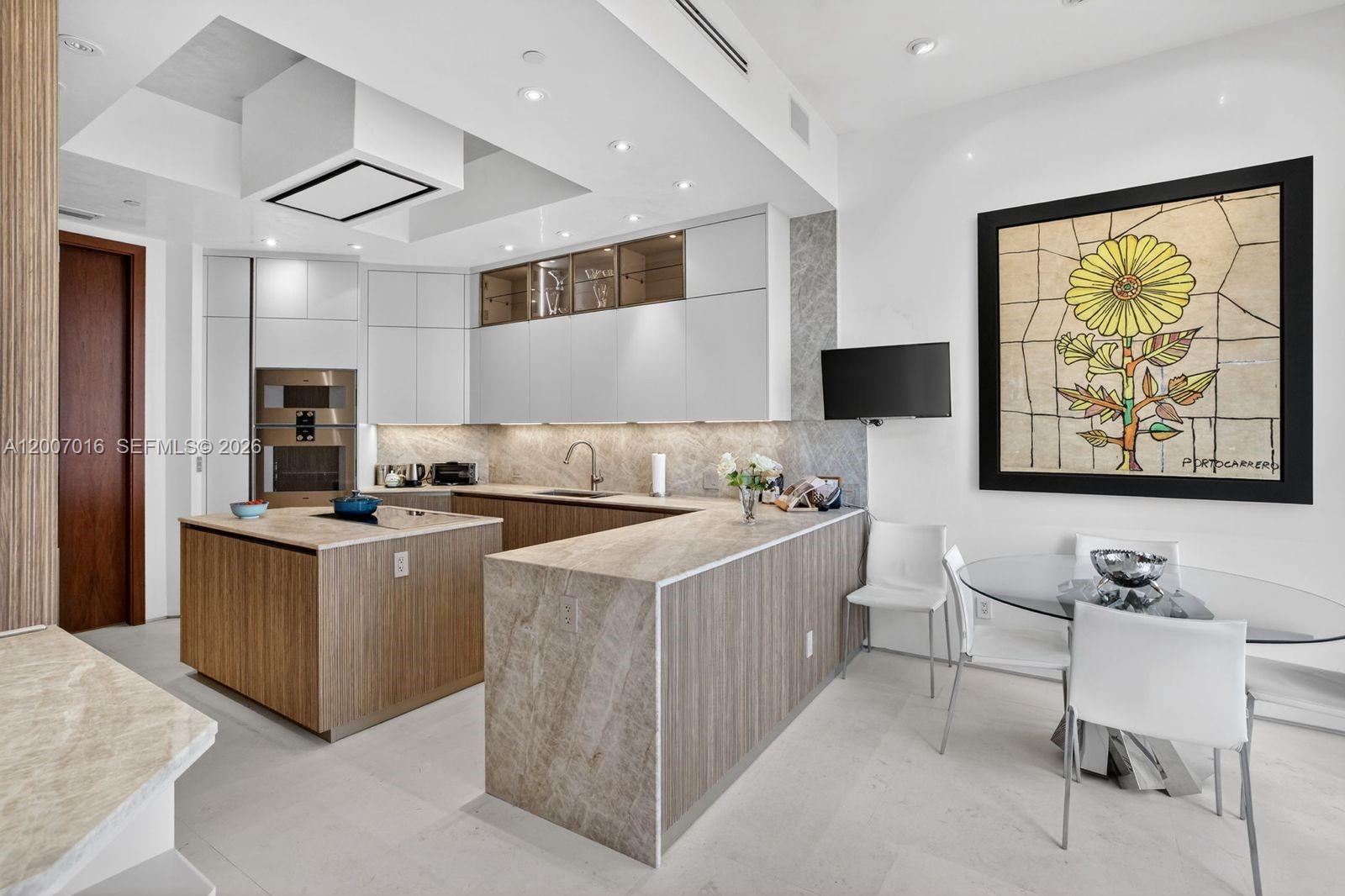 PH-1 5 / 5 4930 sq. ft. $ 2026-04-24 0 Photo