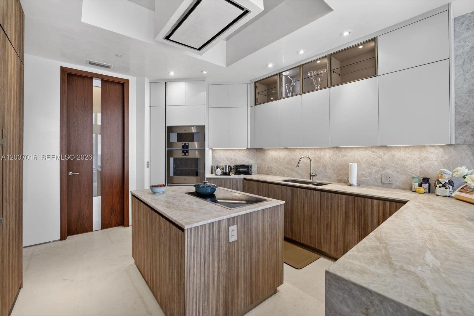 PH-1 5 / 5 4930 sq. ft. $ 2026-04-24 0 Photo