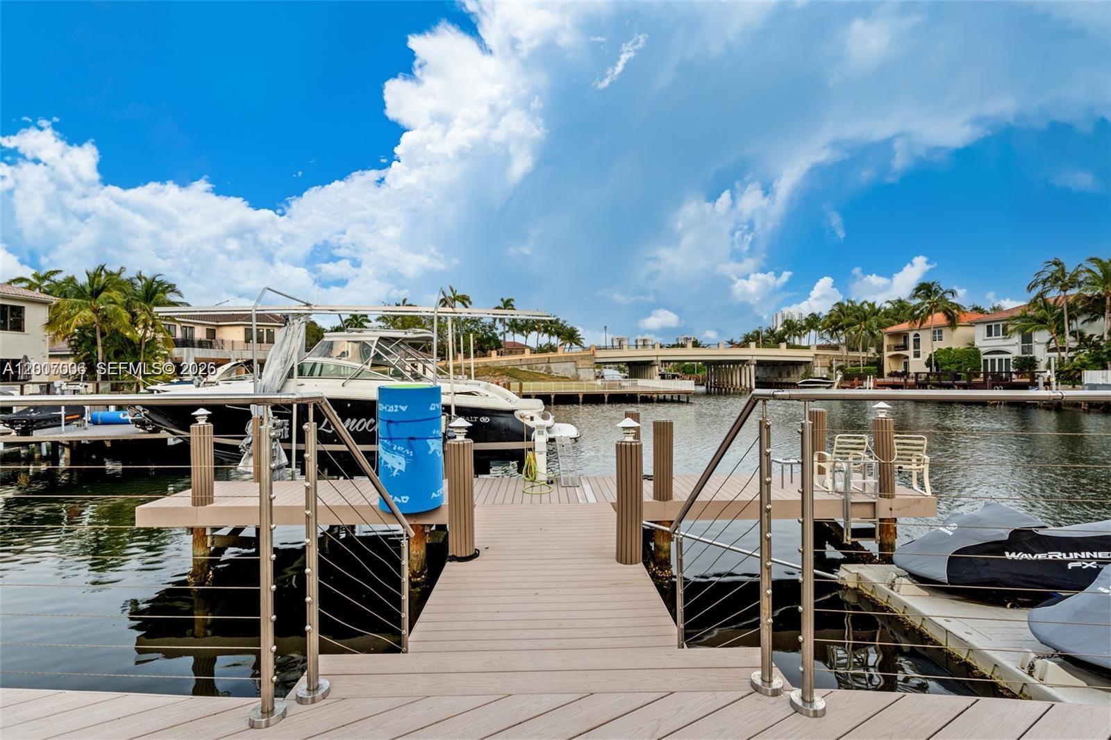 Photo of 1260 Harbor Ct  (1260), Hollywood, Florida, 33019 - 