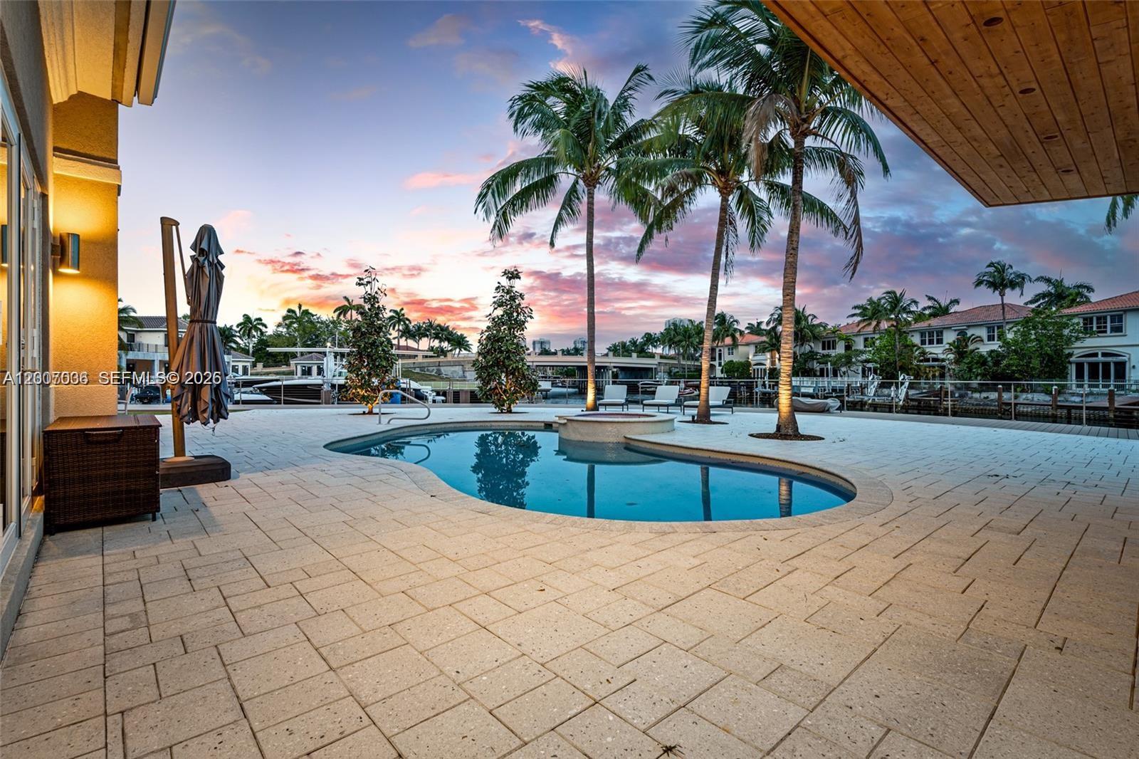 Photo of 1260 Harbor Ct  (1260), Hollywood, Florida, 33019 - 