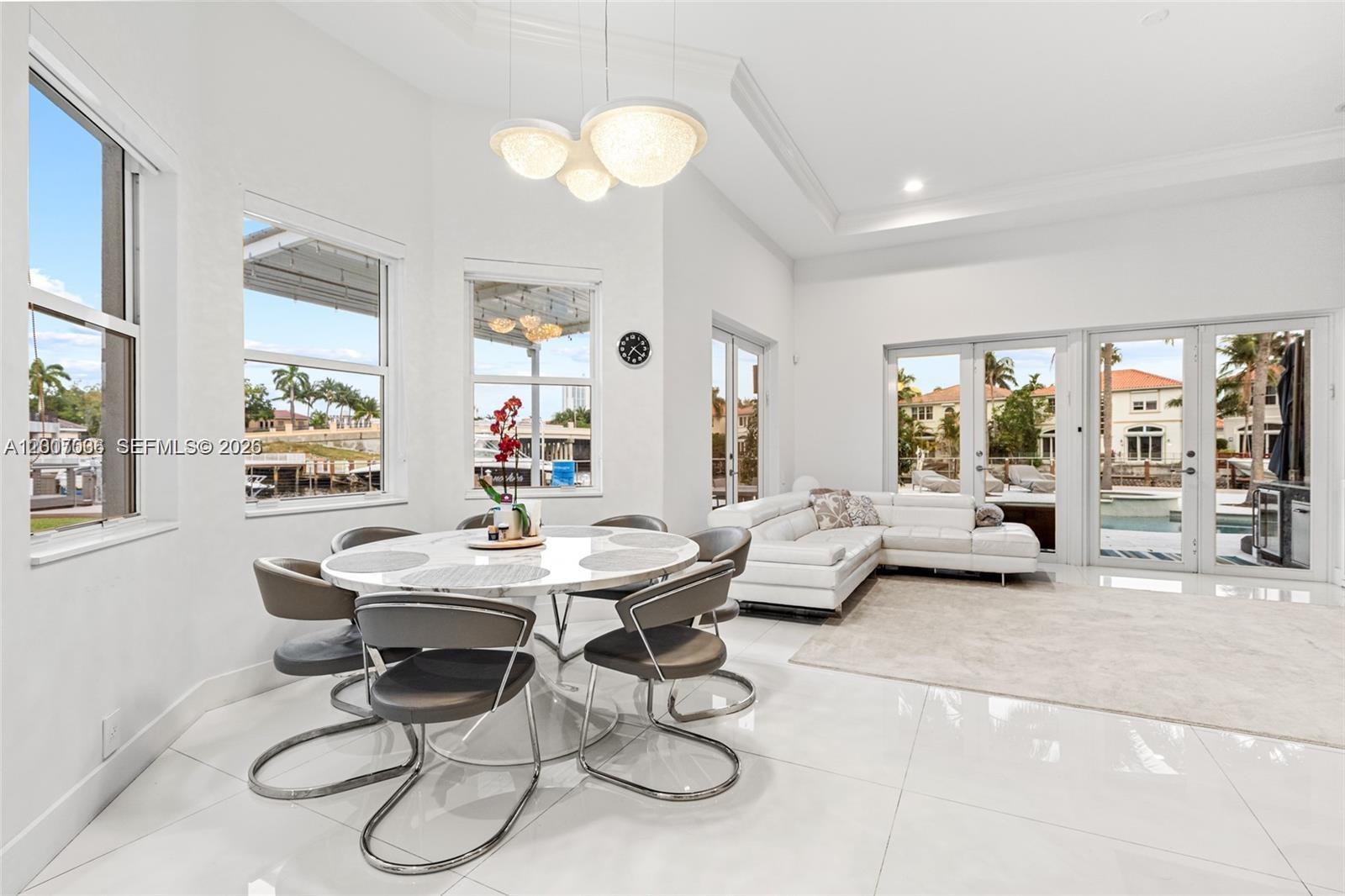 Photo of 1260 Harbor Ct  (1260), Hollywood, Florida, 33019 - 