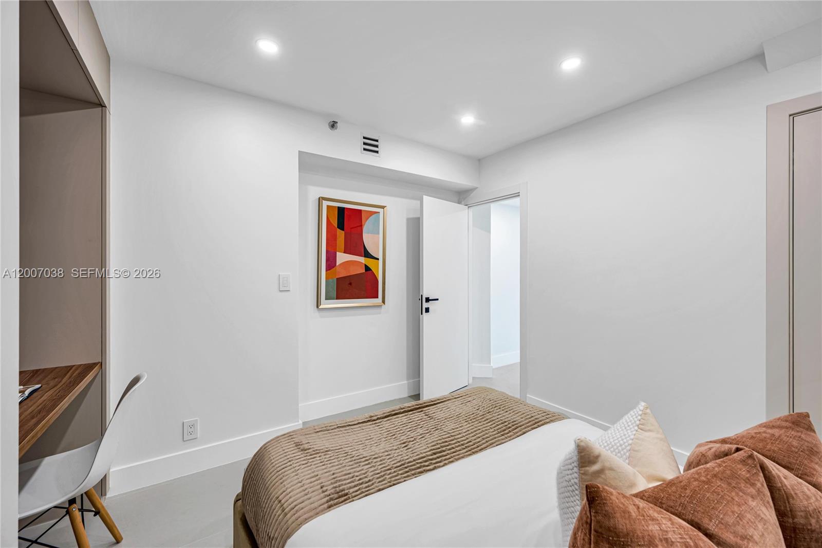 Photo of 20185 Country Club Dr  #1904, Aventura, Florida, 33180 - 