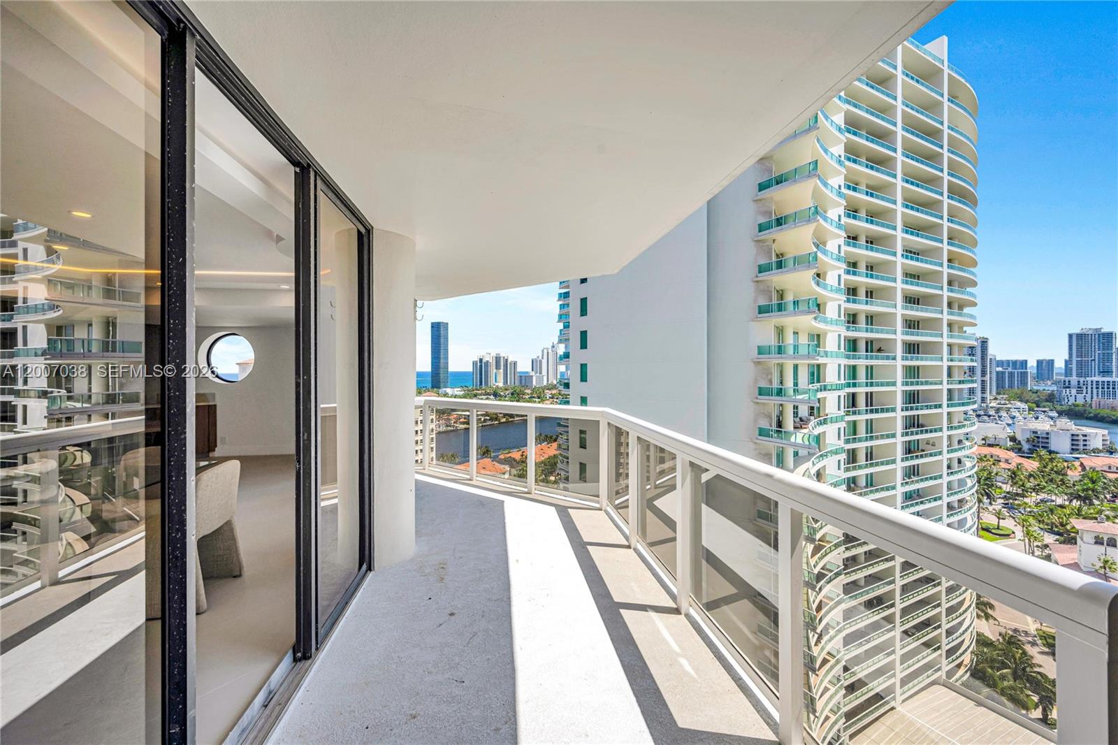 Photo of 20185 Country Club Dr  #1904, Aventura, Florida, 33180 - 