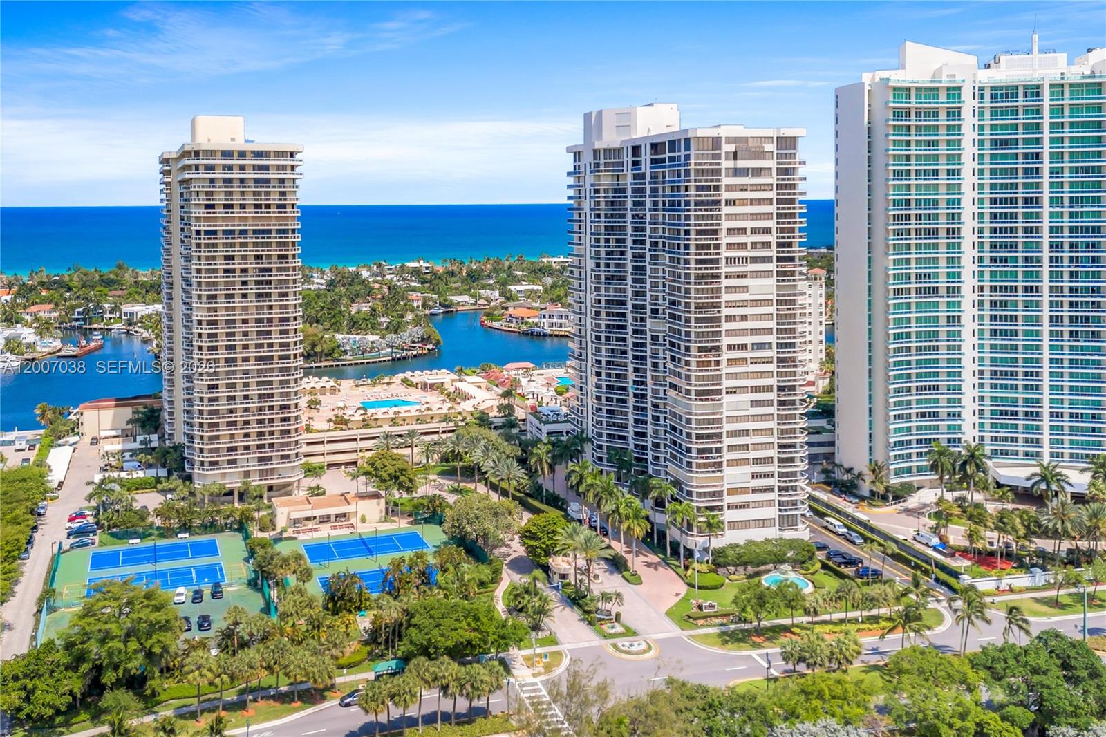 Photo of 20185 Country Club Dr  #1904, Aventura, Florida, 33180 - 