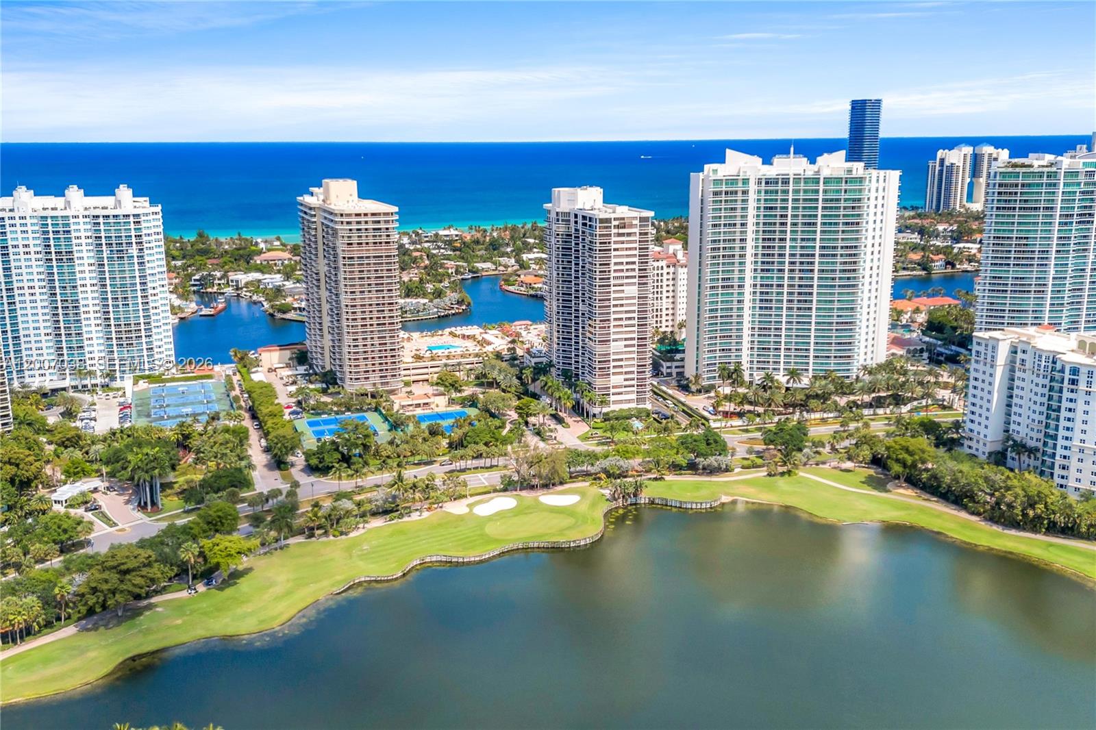 Photo of 20185 Country Club Dr  #1904, Aventura, Florida, 33180 - 