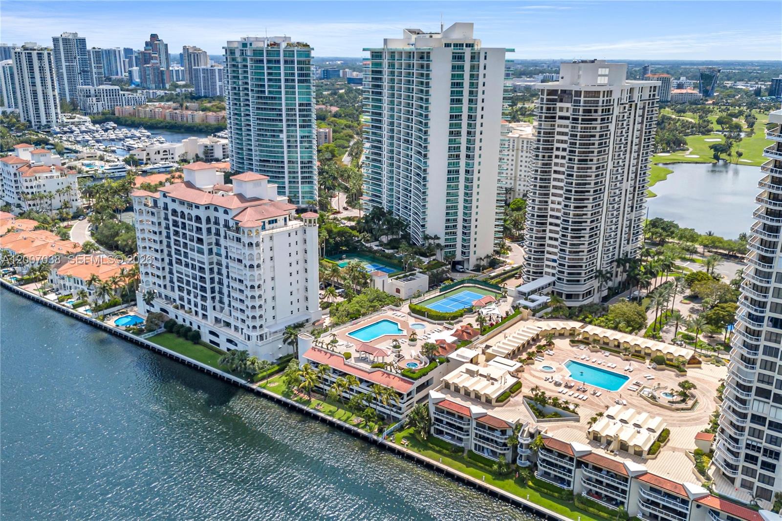 Photo of 20185 Country Club Dr  #1904, Aventura, Florida, 33180 - 